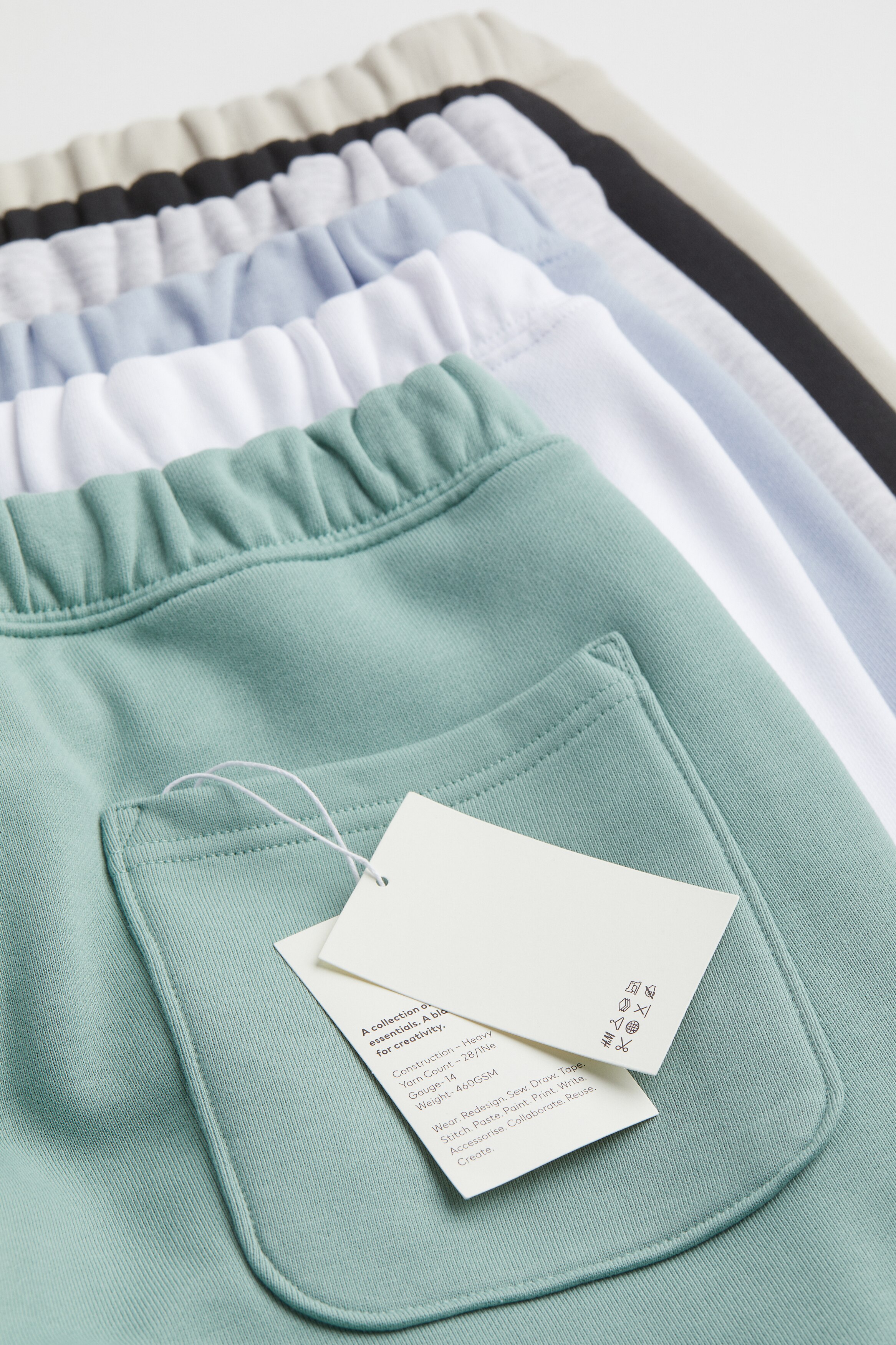 Relaxed Fit Cotton jogger shorts
