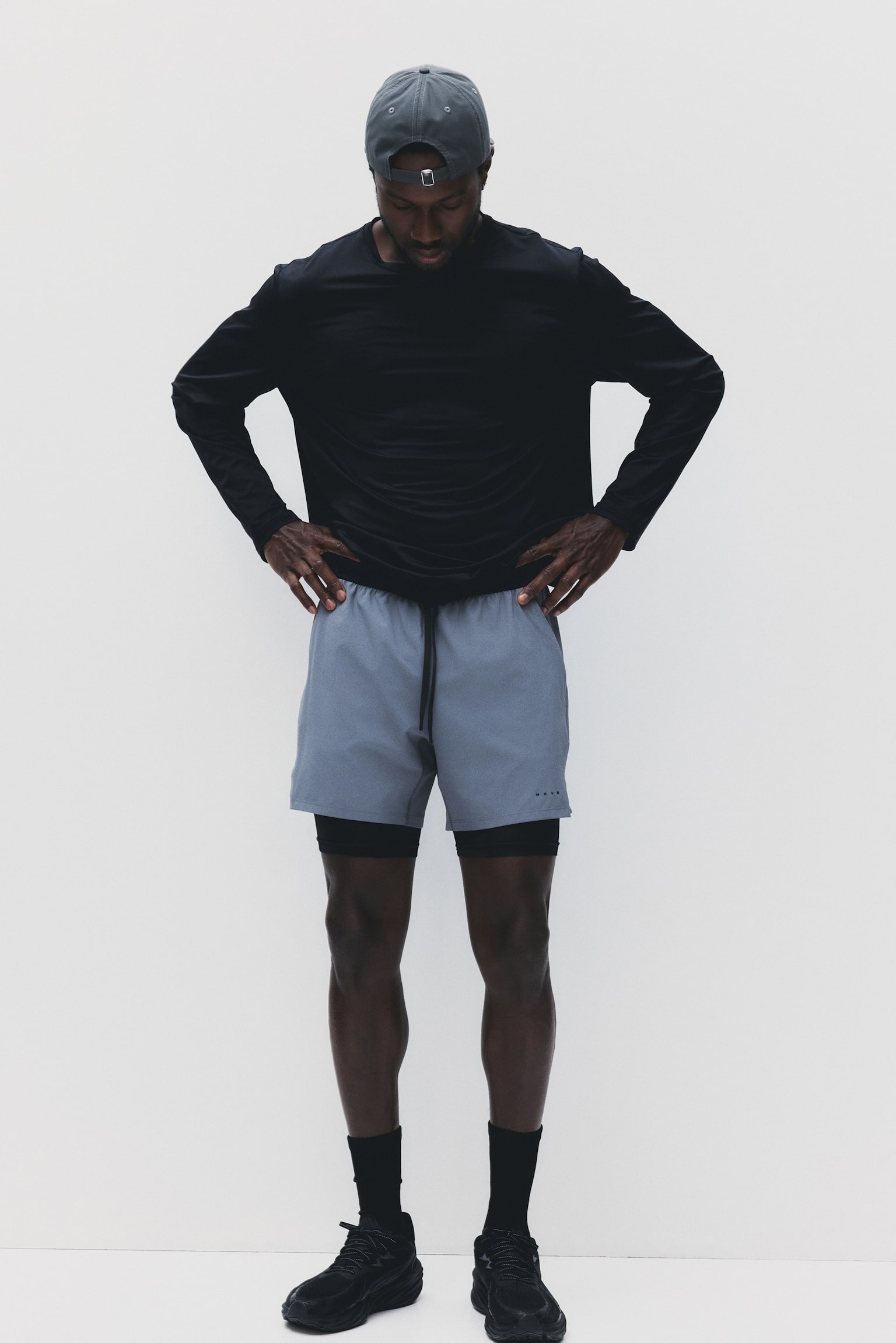 Double-layered sports shorts with DryMove™ - Dusty grey/Dark grey/Dusty green/Beige/Black/Burgundy - 1