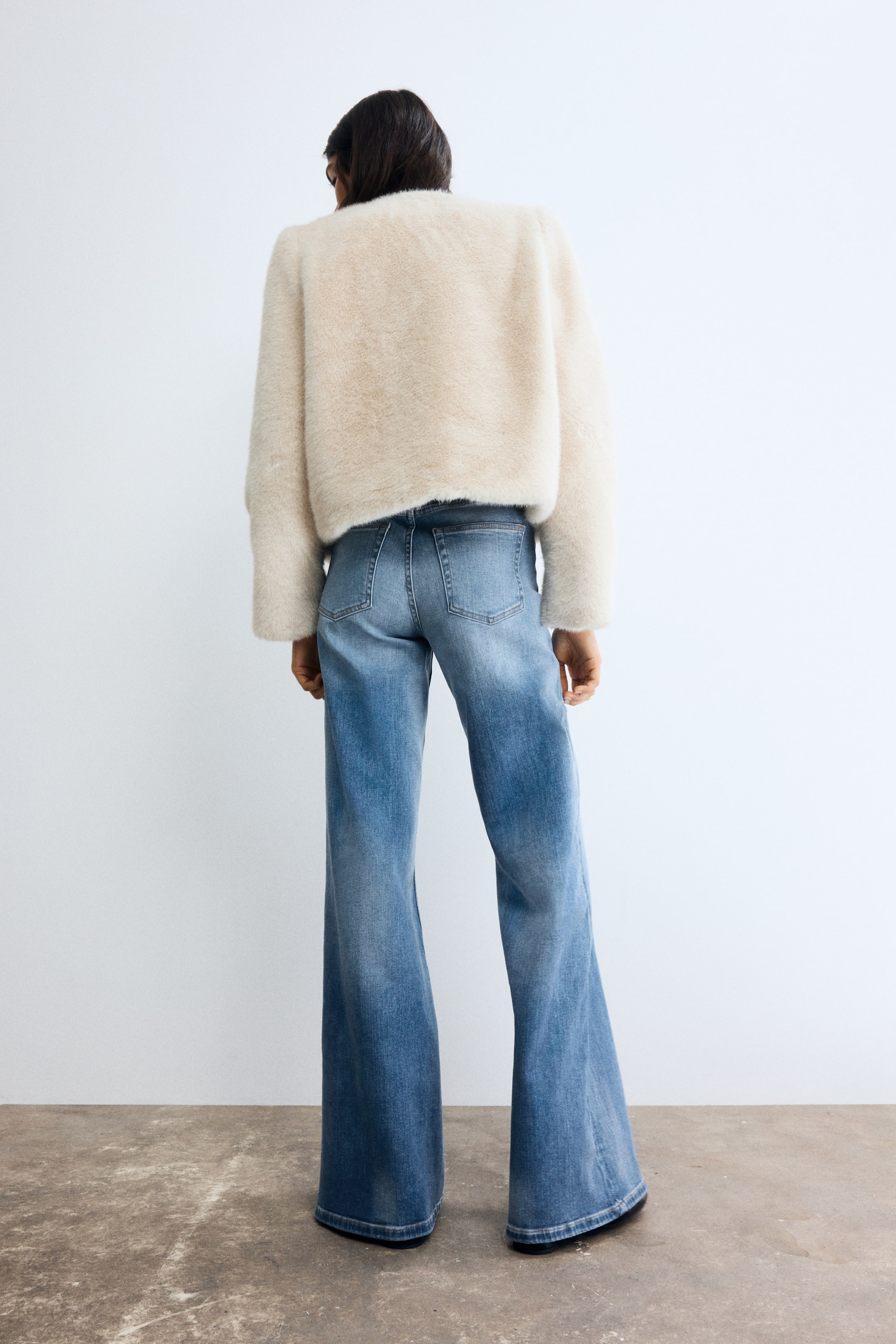 Prikaži veću sliku: Wide High Jeans - Isprana teksas plava - Ladies | H&M RS 4