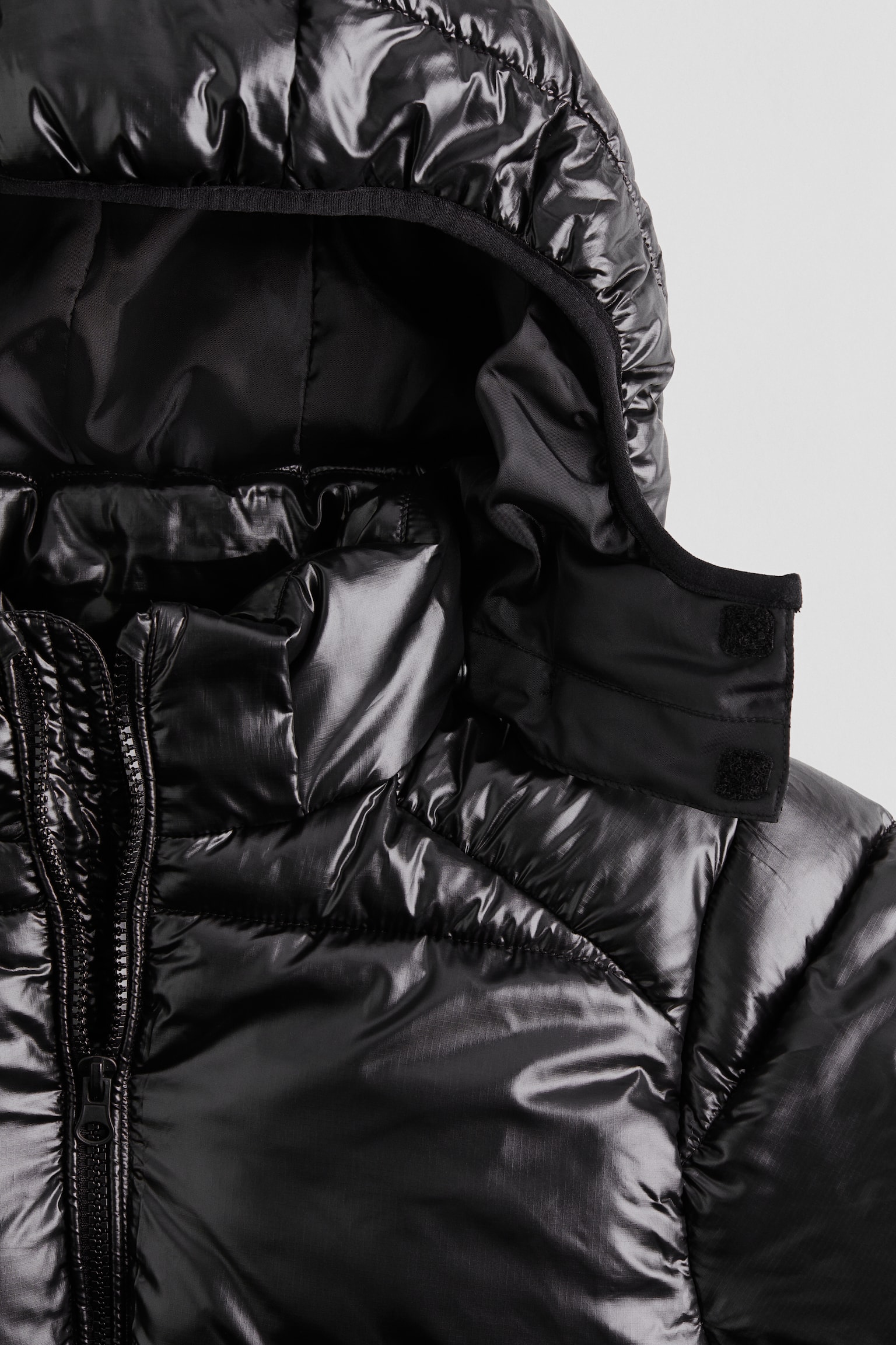 Shiny puffer jacket - Black - 5