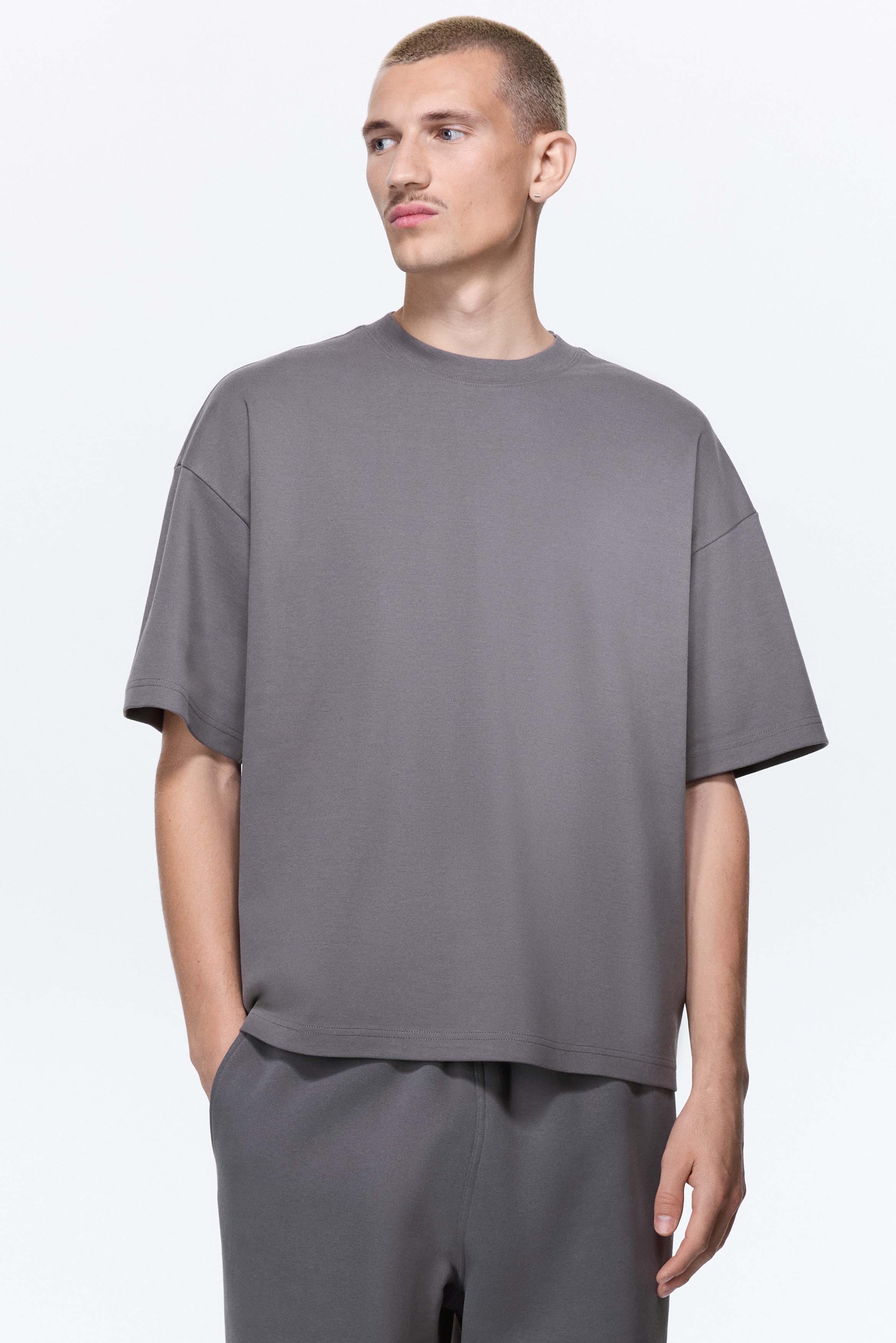 T-shirt Oversized Fit - Gris/Beige foncé/Blanc/Noir/Bleu foncé