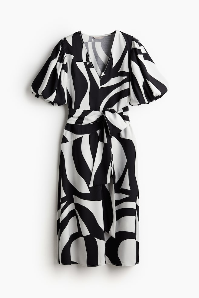 Vestido con cinturón de anudar - Blanco/Estampado negro/Negro/Estampado - 1