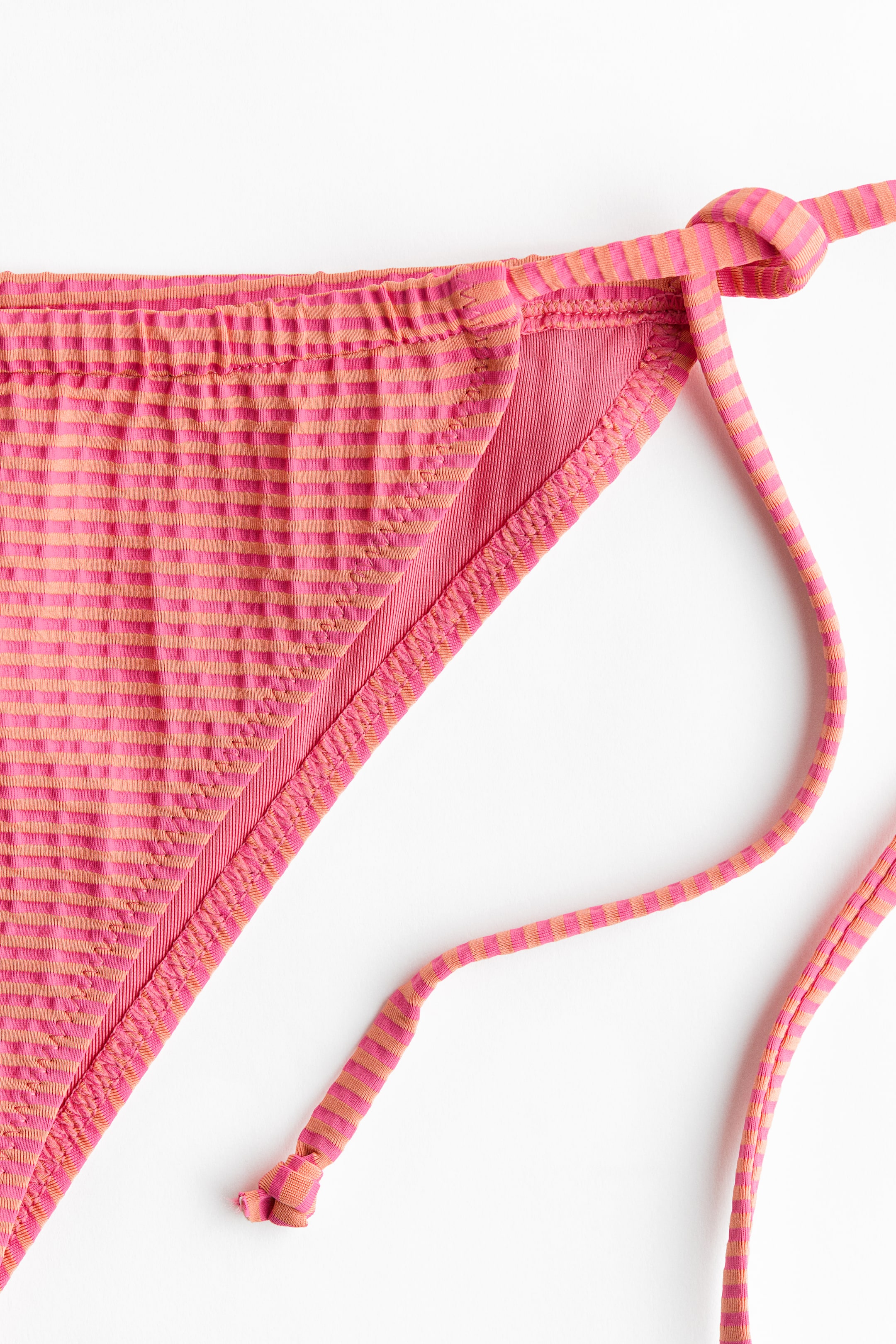 Culotte de bikini audacieuse Tanga à nouer