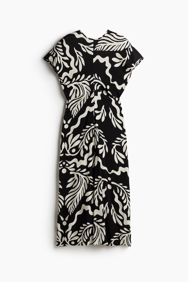 Tapered-Waist Dress - Black/white patterned