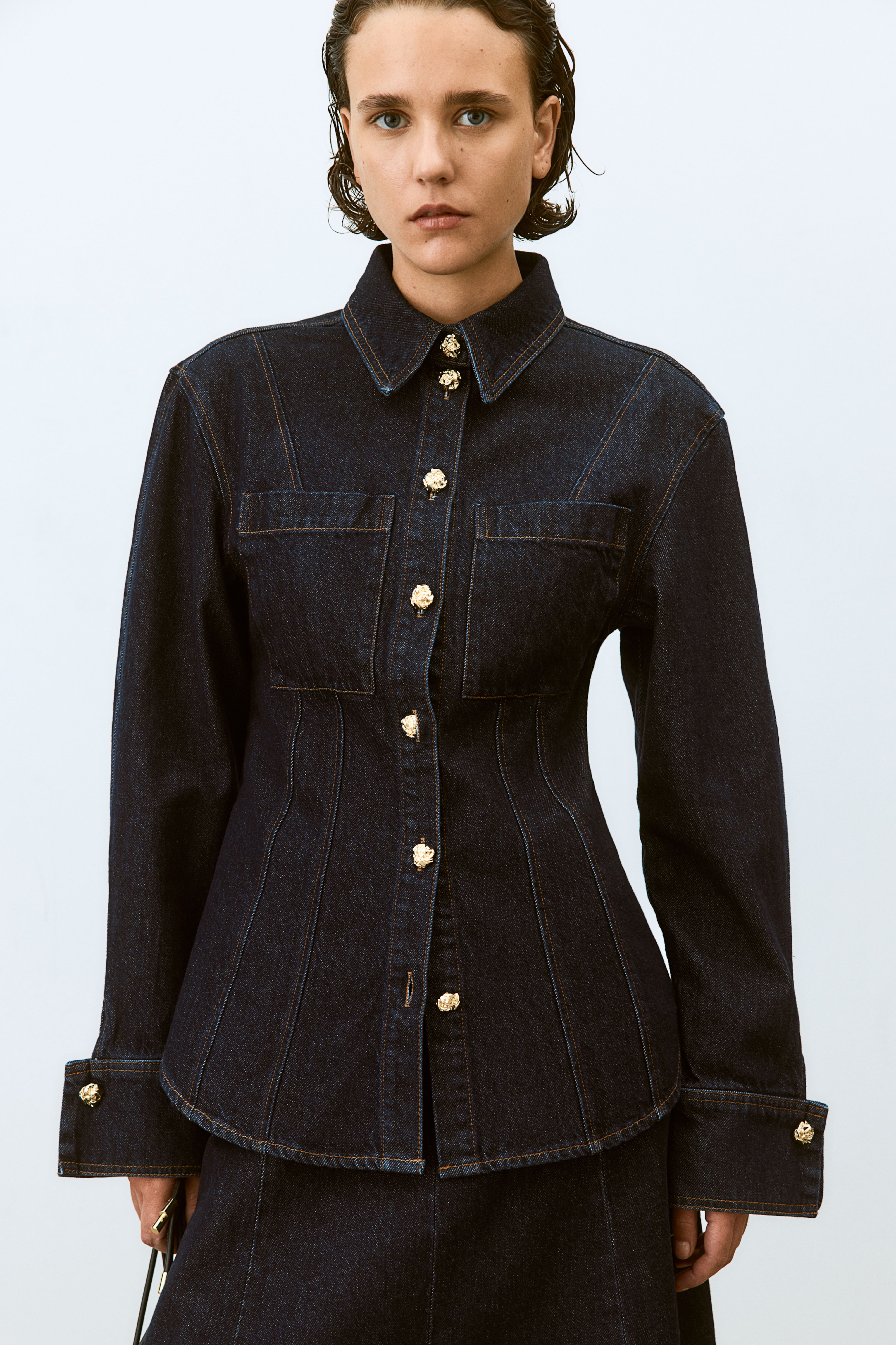 Defined-Waist Denim Shirt - Long sleeve - Regular length - Dark denim blue  - Ladies | H&M US