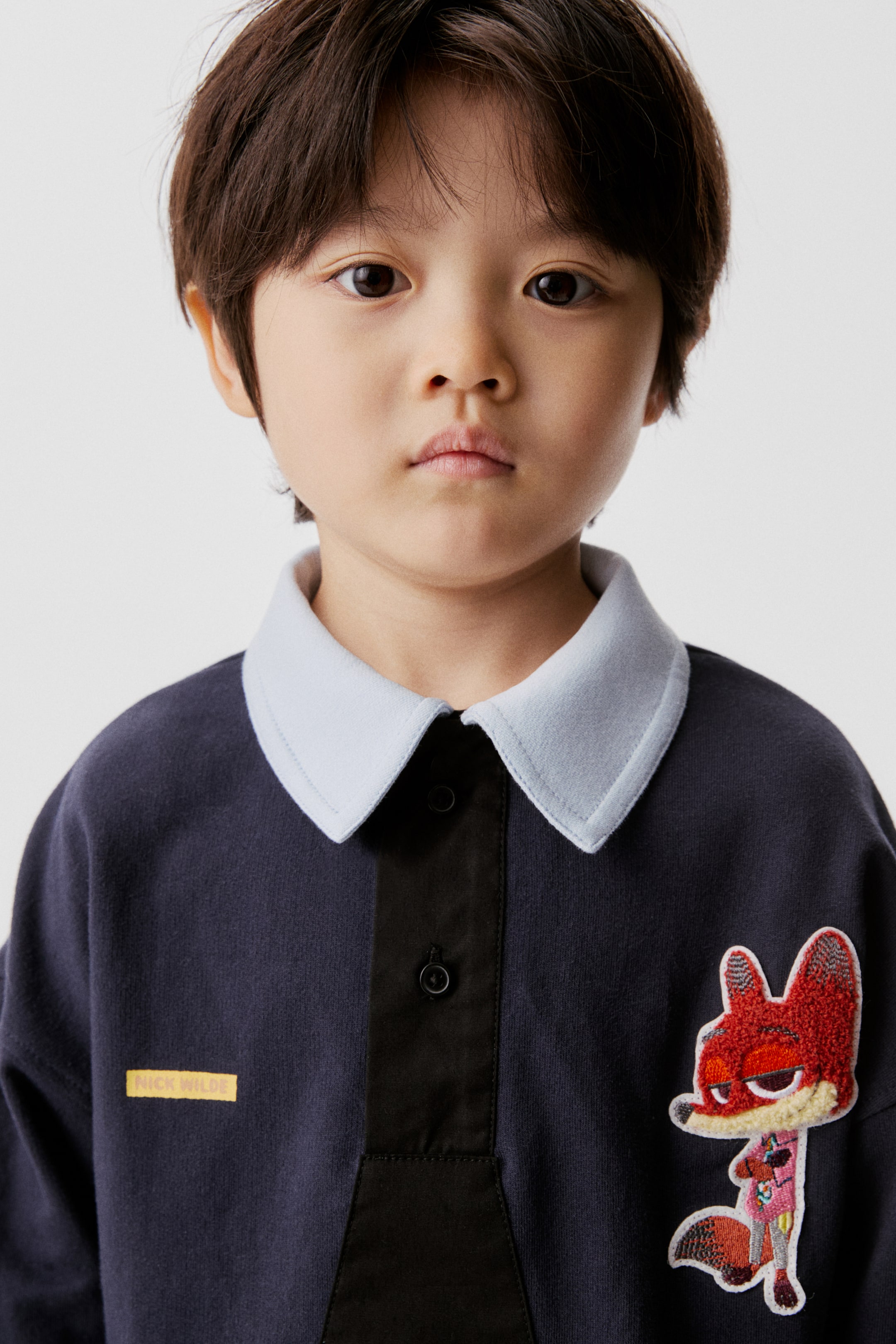 拡大画像を表示: ネクタイディテールラガーシャツ - ネイビーブルー／ズートピア - Kids | H&M JP 4