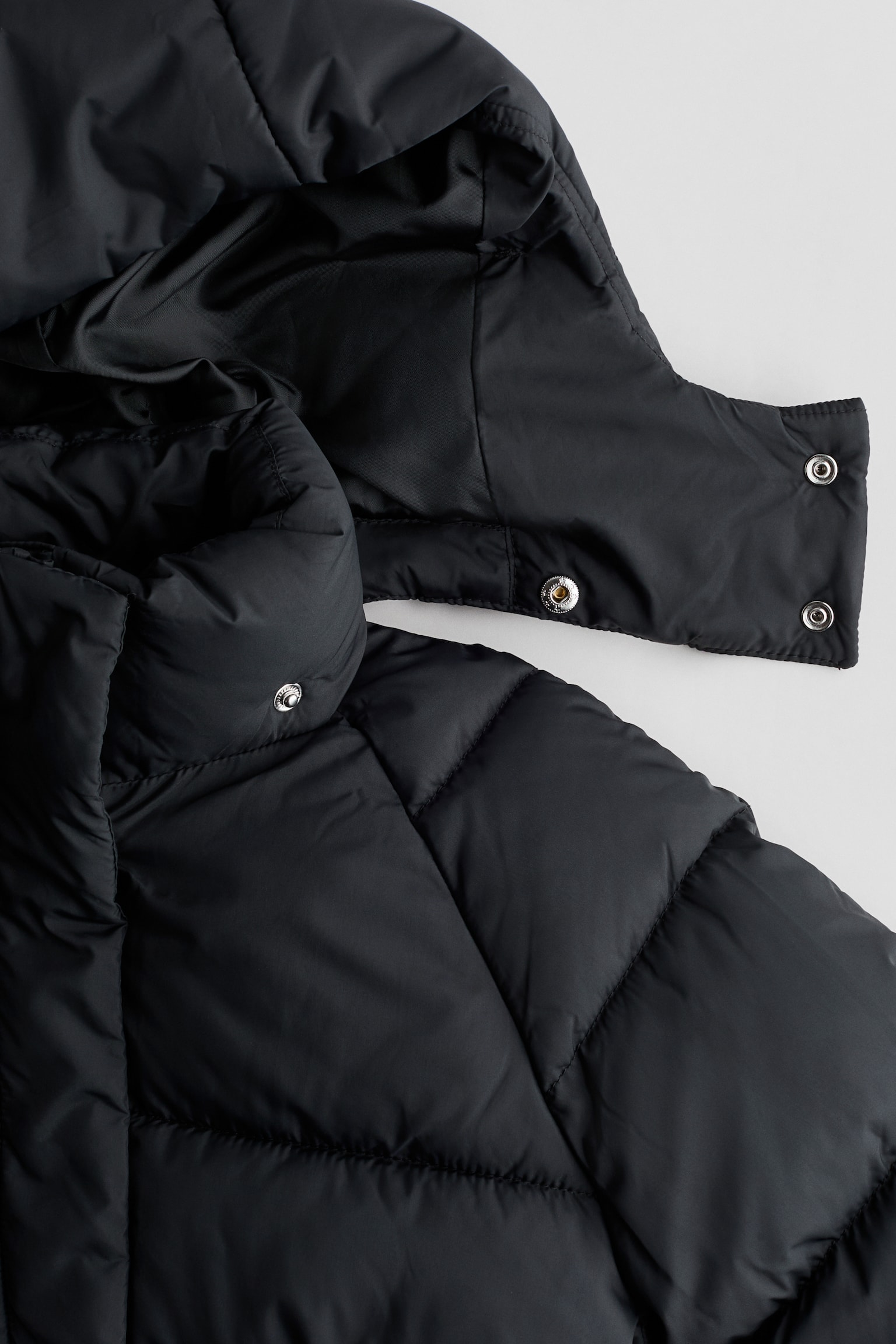 Детская куртка H&M Hooded Puffer, цвет: Чёрный — фото 7