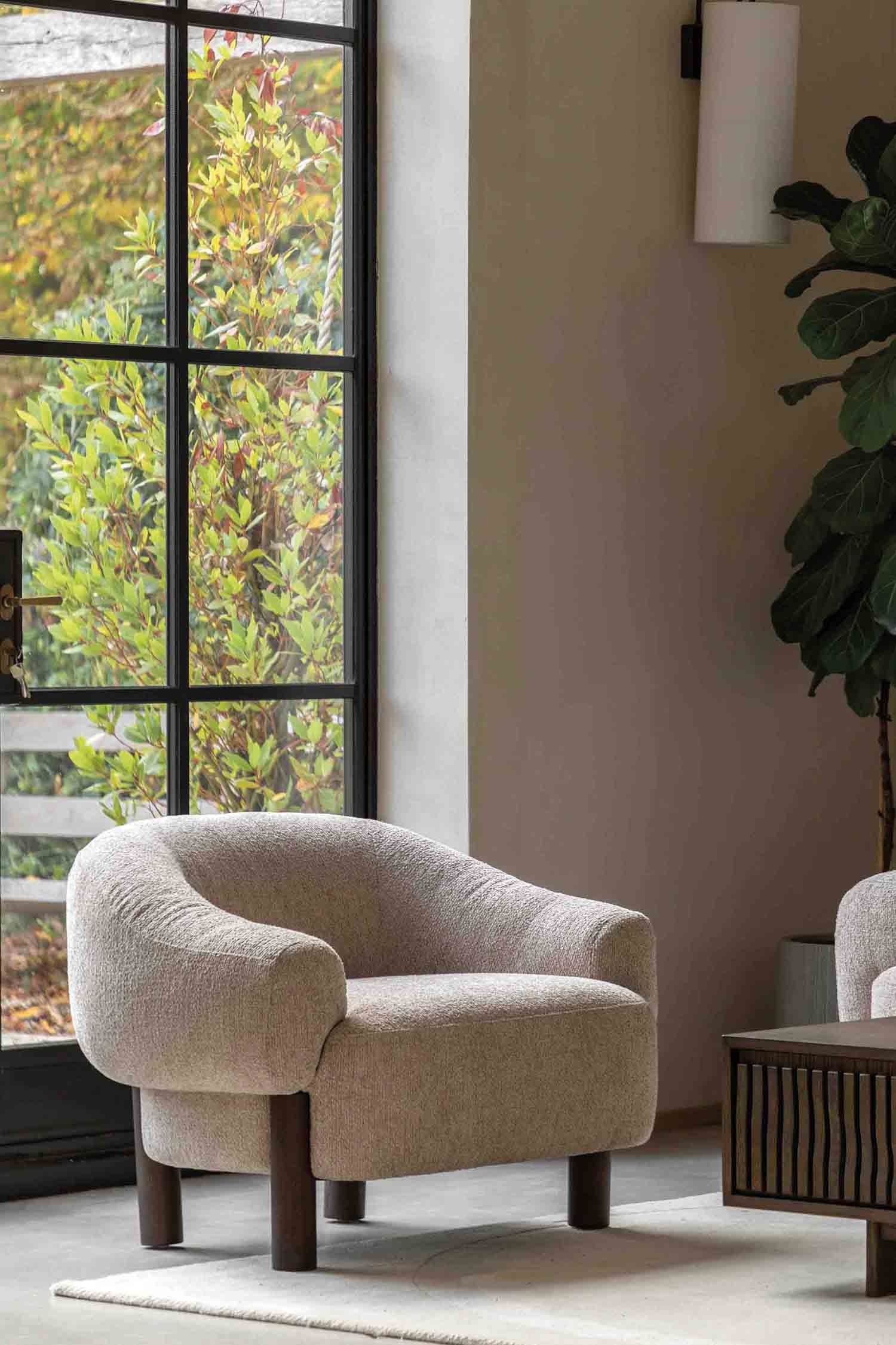 Wooden Leg Armchair - Ebony/Grey