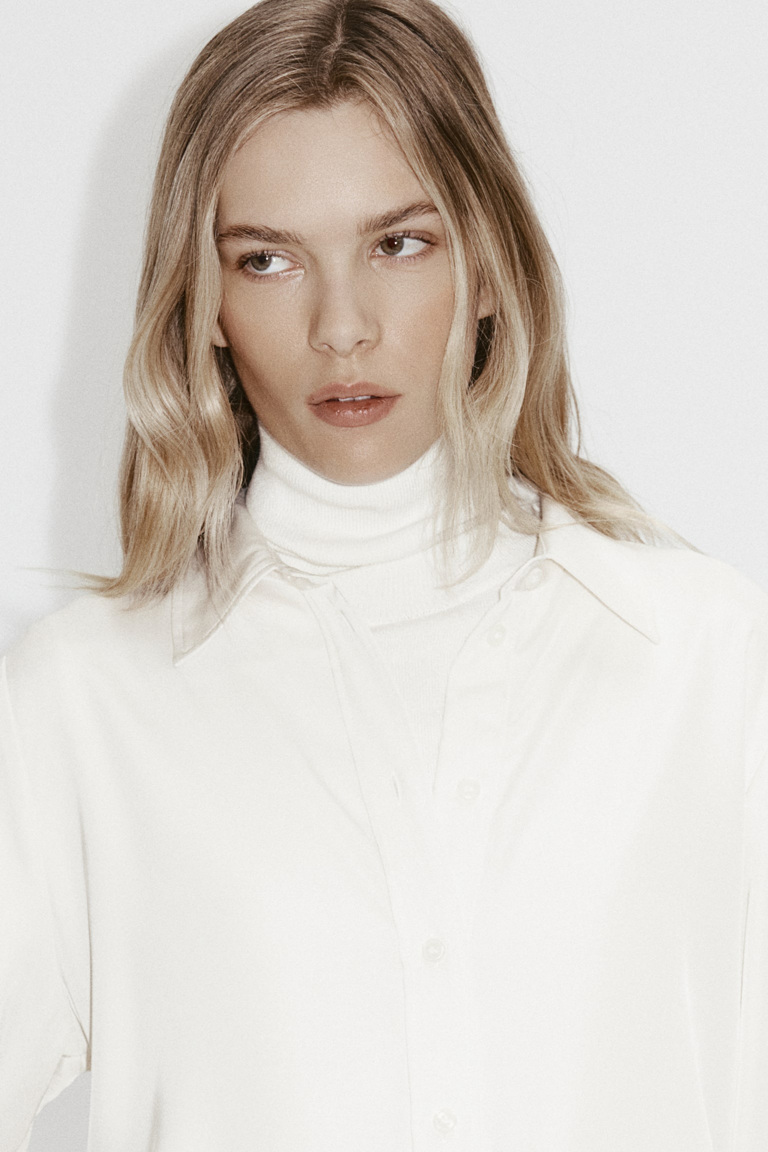 חולצה - לבן/שחור/כחול נייבי/דוגמה - 5