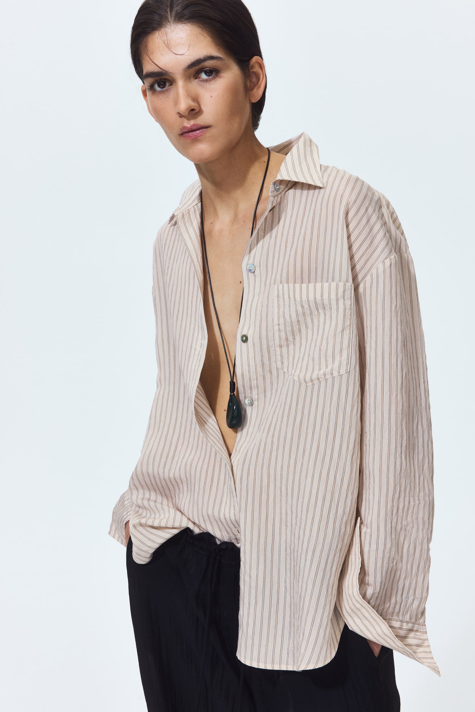 Женская рубашка H&M Oversized, цвет: Бежевый / Полосатый — фото 5