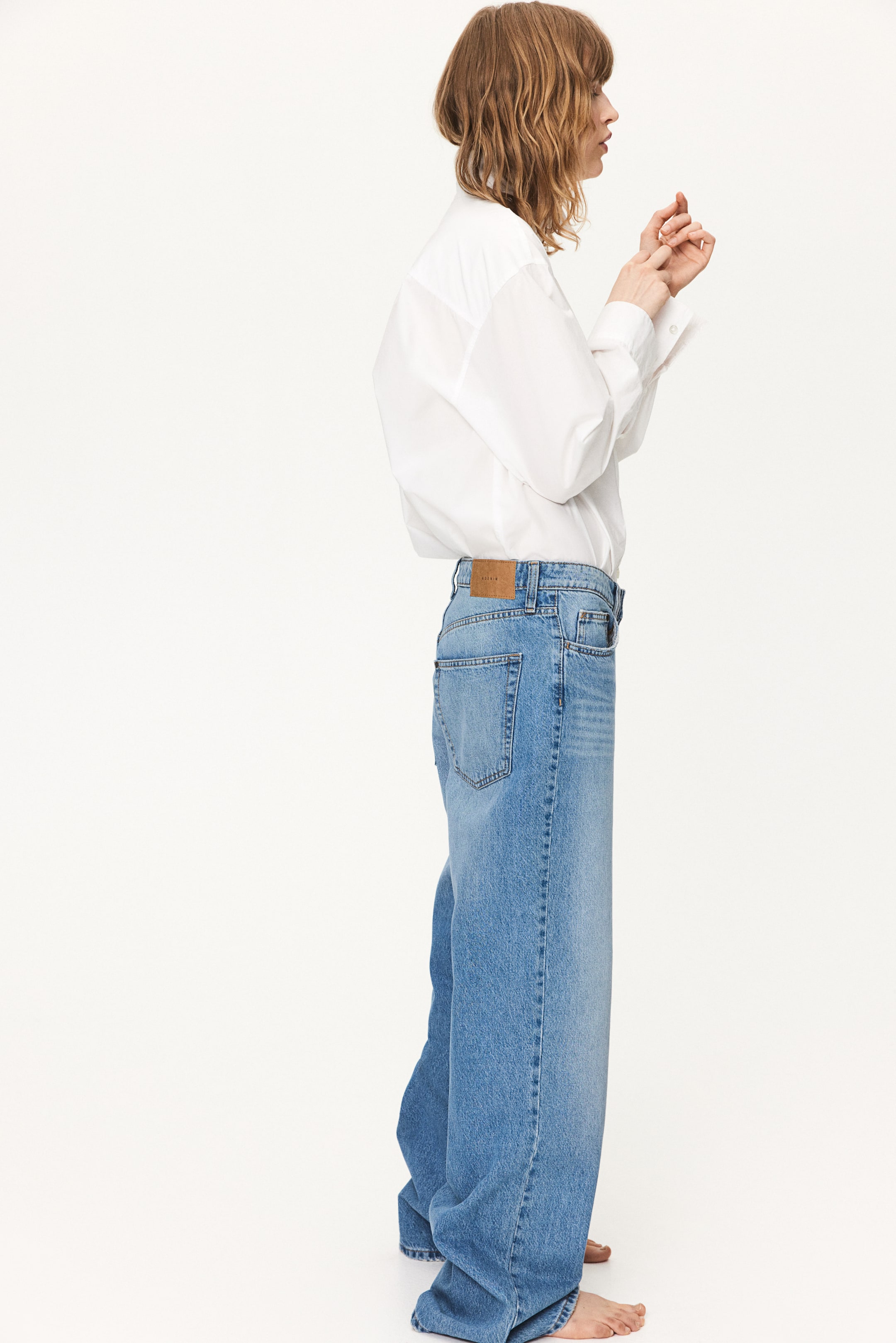 Wide Ultra High Jeans - Light denim blue - Ladies | H&M GB 4