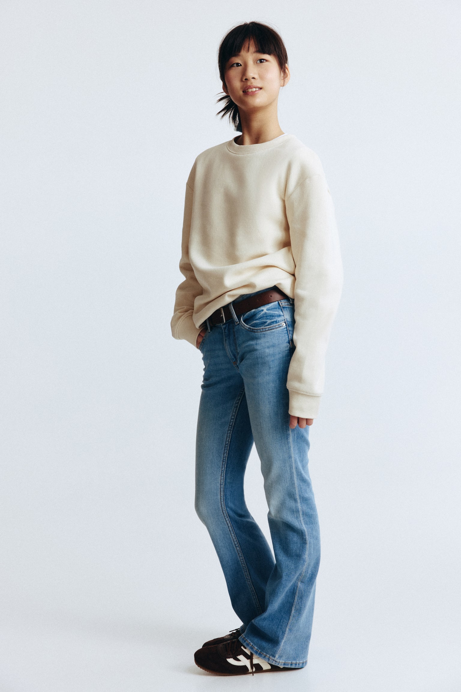 Flared Leg Low Jeans - Denim blue/Denim blue/Dark grey/Denim blue/Light denim blue - 1