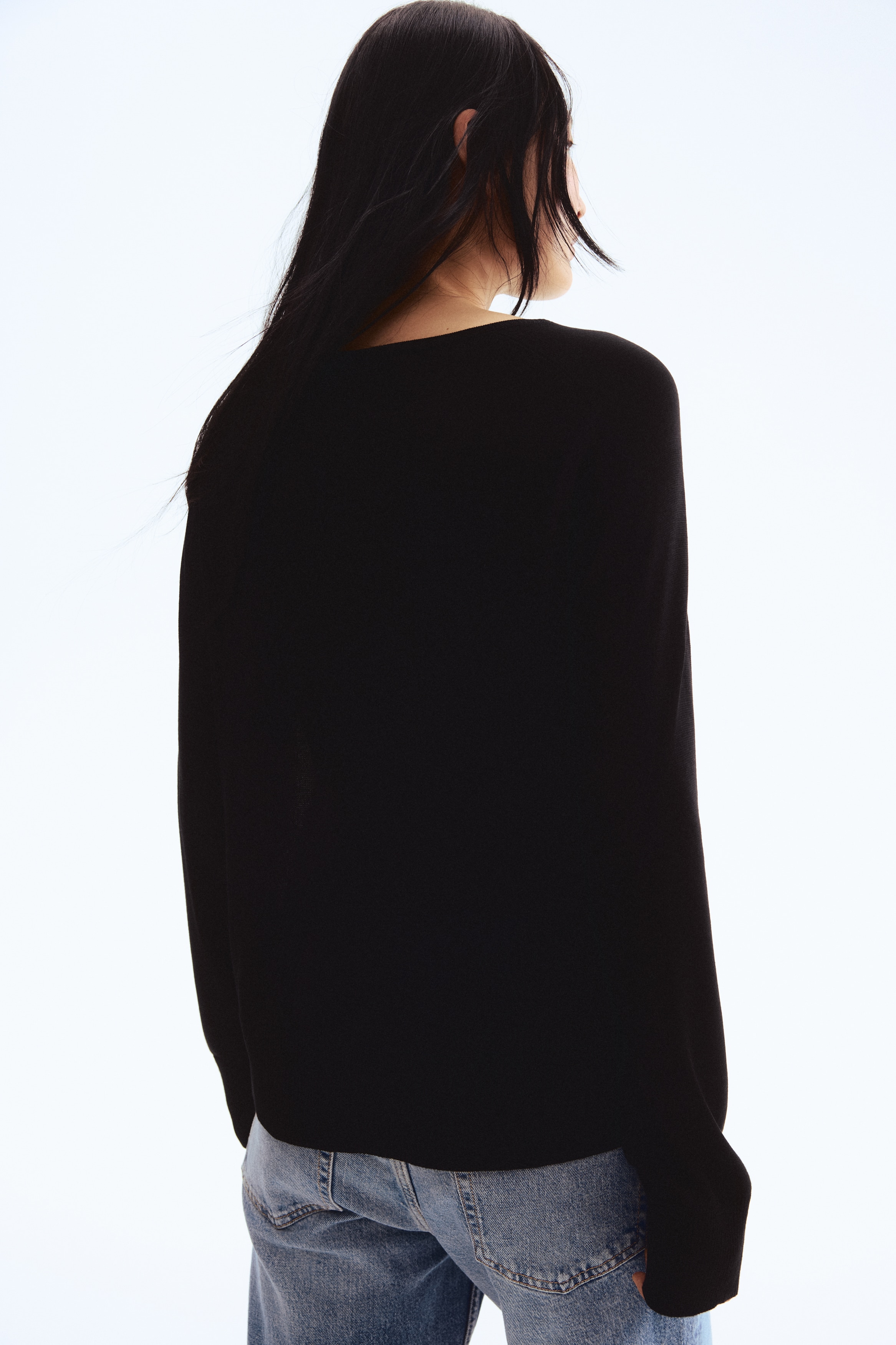 Fine-knit jumper
