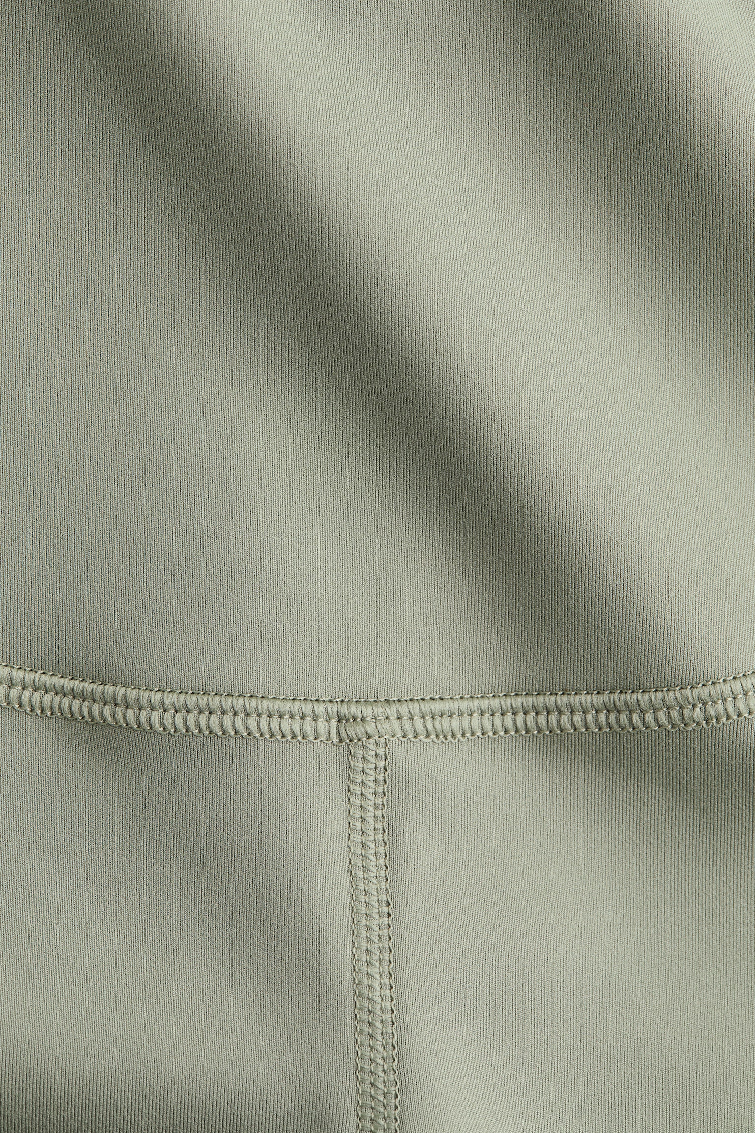 Женские шорты H&M Mama Before & After Sports Bike Shorts, цвет: Светлый хаки зелёный — фото 2