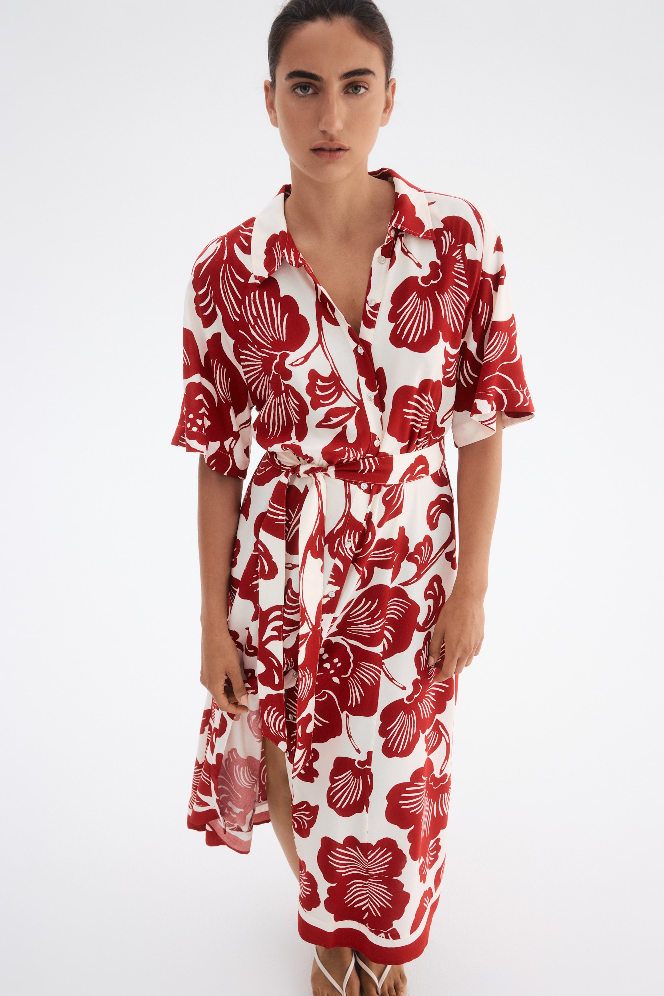 View larger image: Tie-belt Shirt Dress - White/red floral - Ladies | H&M US 3
