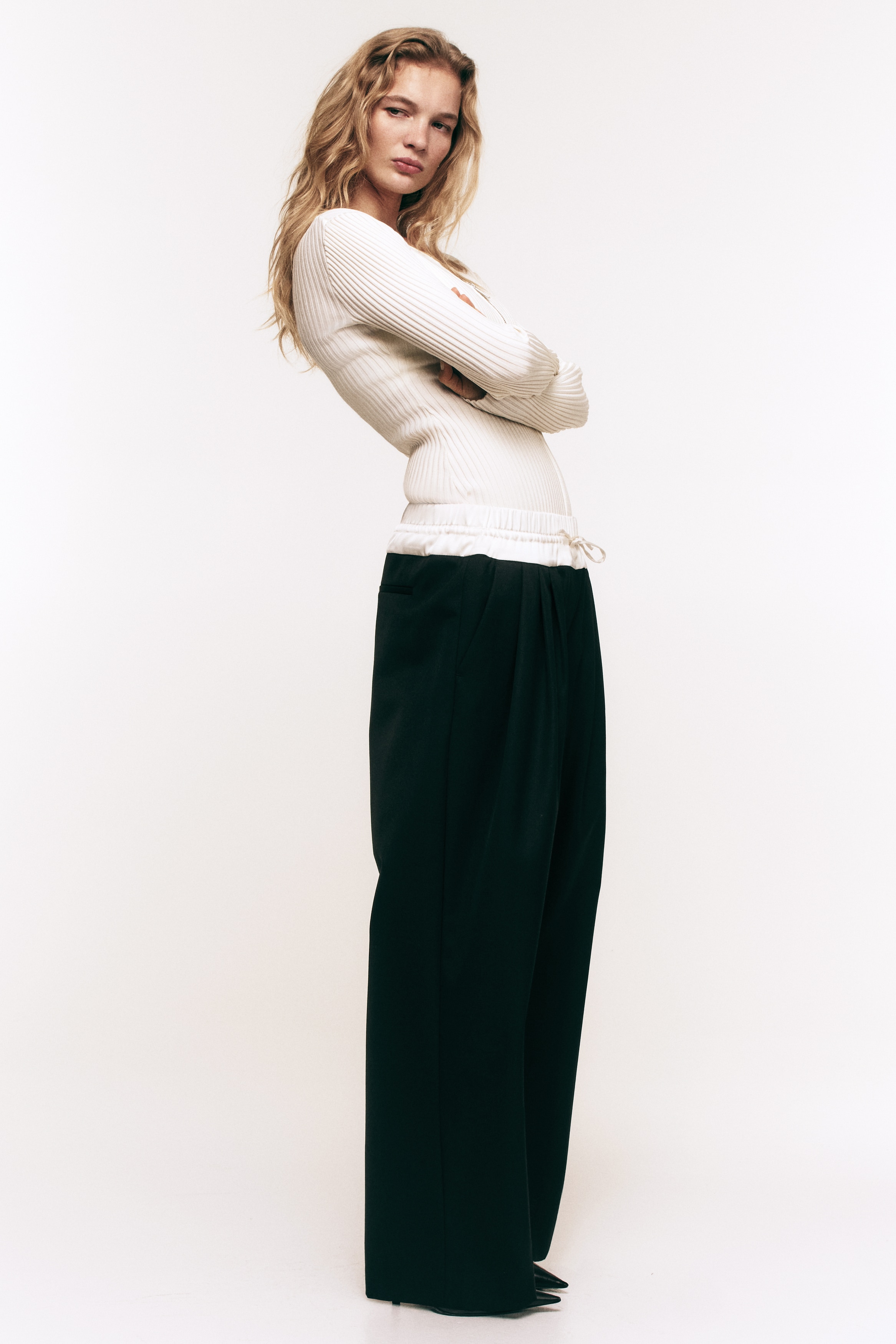 Wool-blend trousers