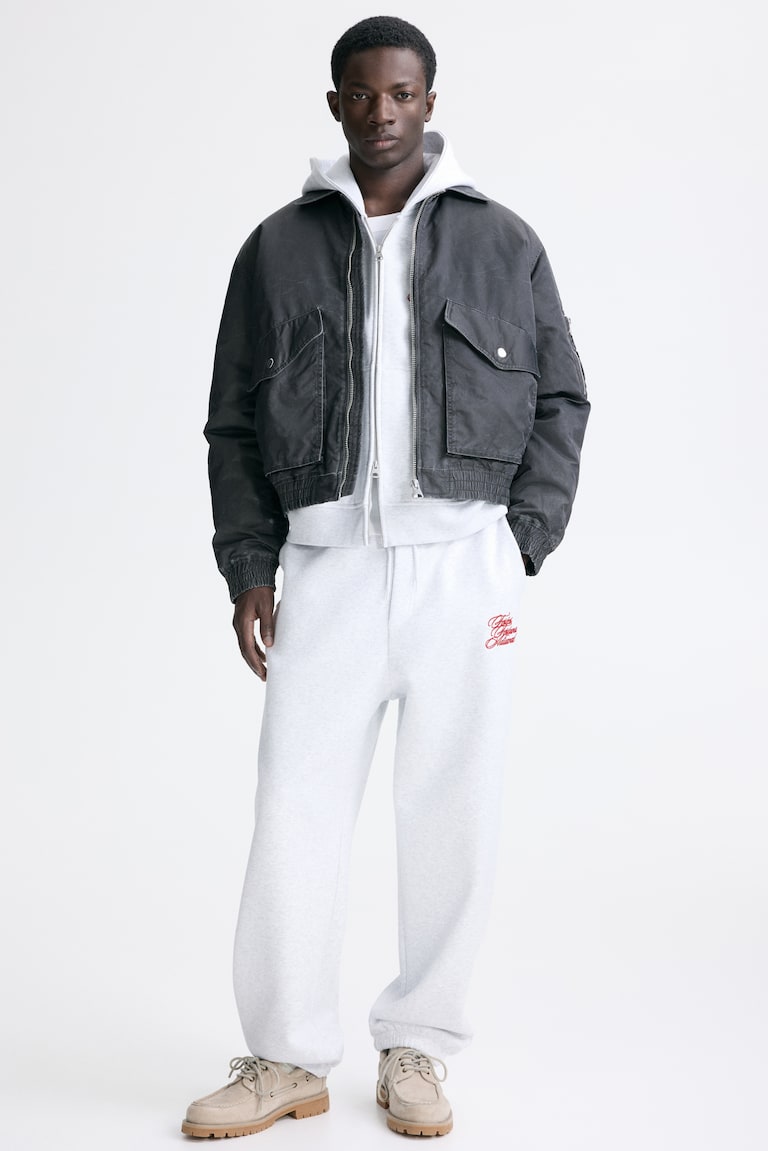 Donji deo trenerke Loose Fit