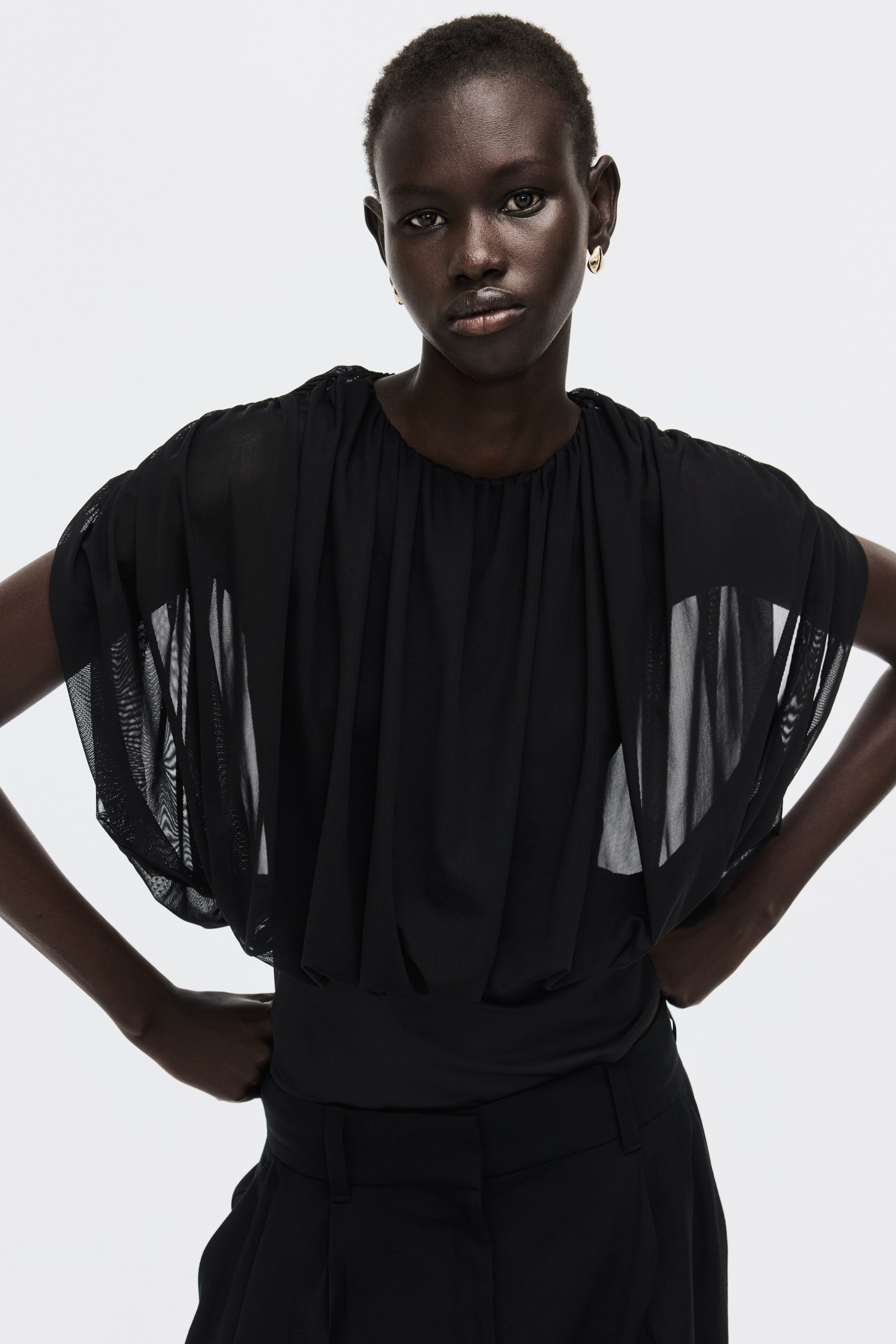 Grotere afbeelding bekijken: Gedrapeerde stringbody - Zwart - DAMES | H&M NL 2