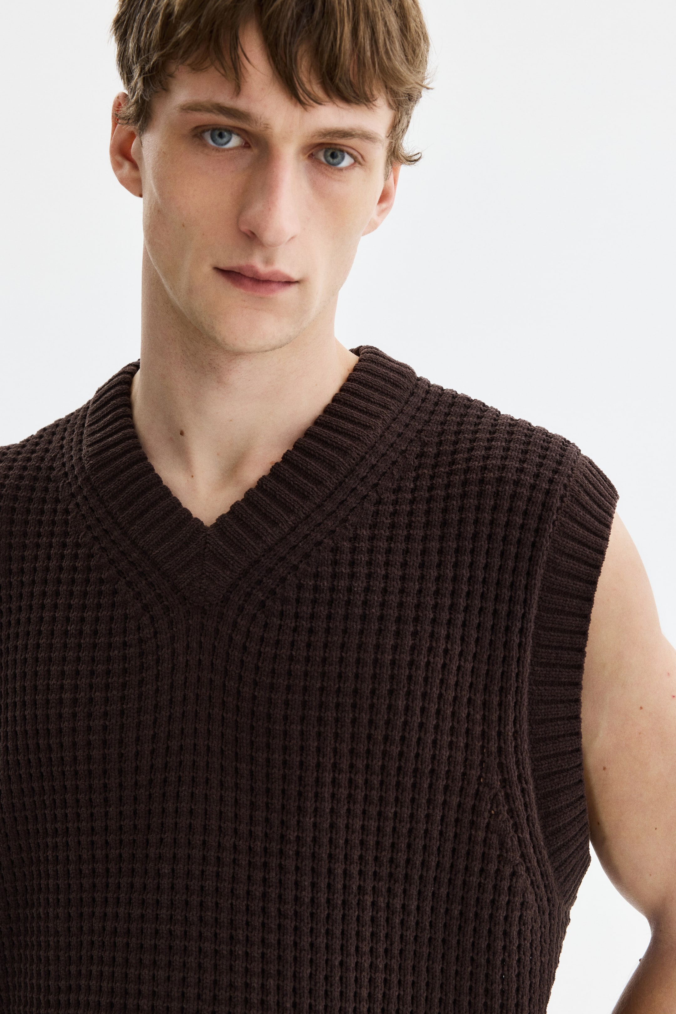 Мужские свитеры H&M Regular-Fit Sweater Vest — фото 4
