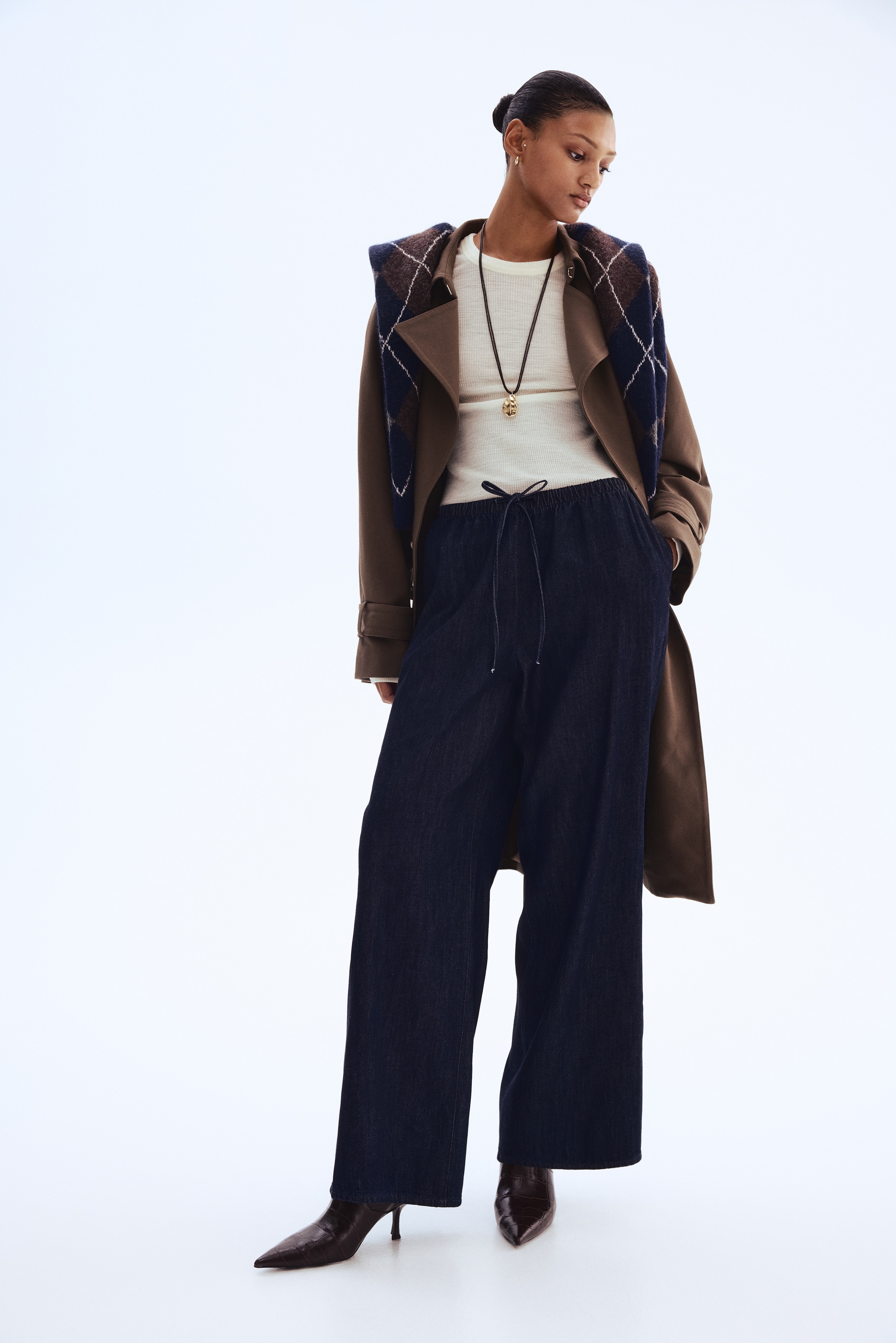 Feather Soft Denim drawstring trousers