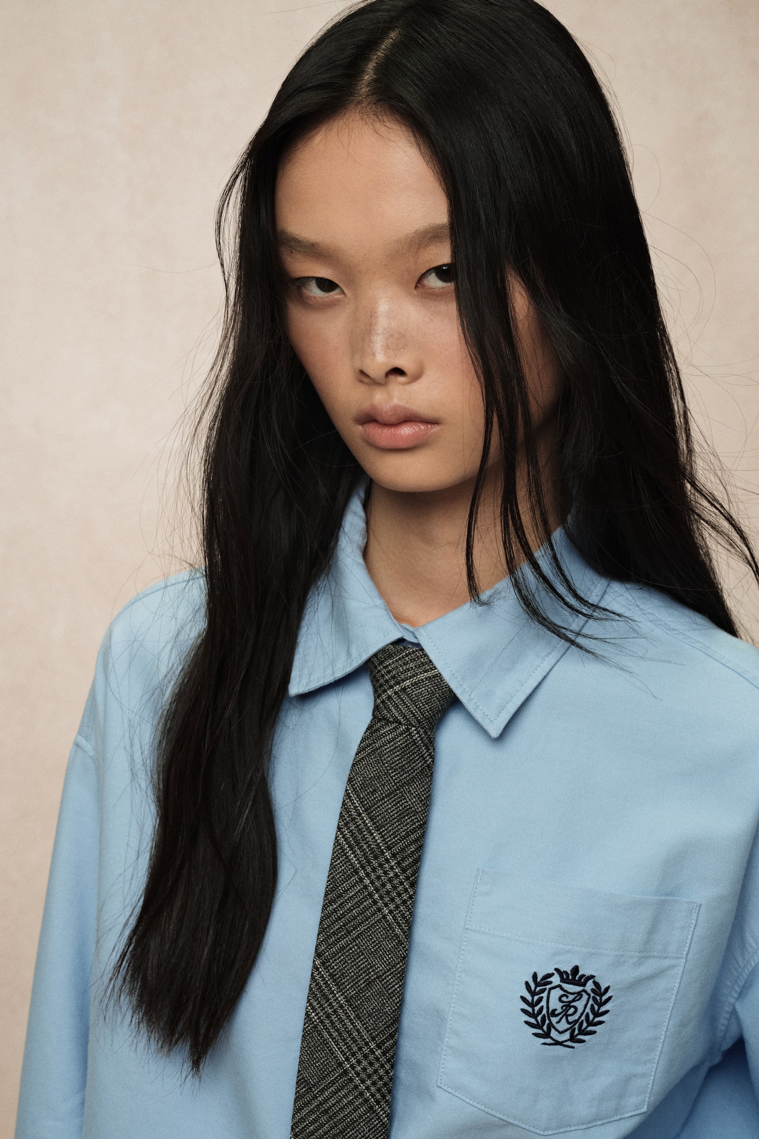 Áo sơ mi cài khuy sau lưng - Màu xanh dương nhạt - 5