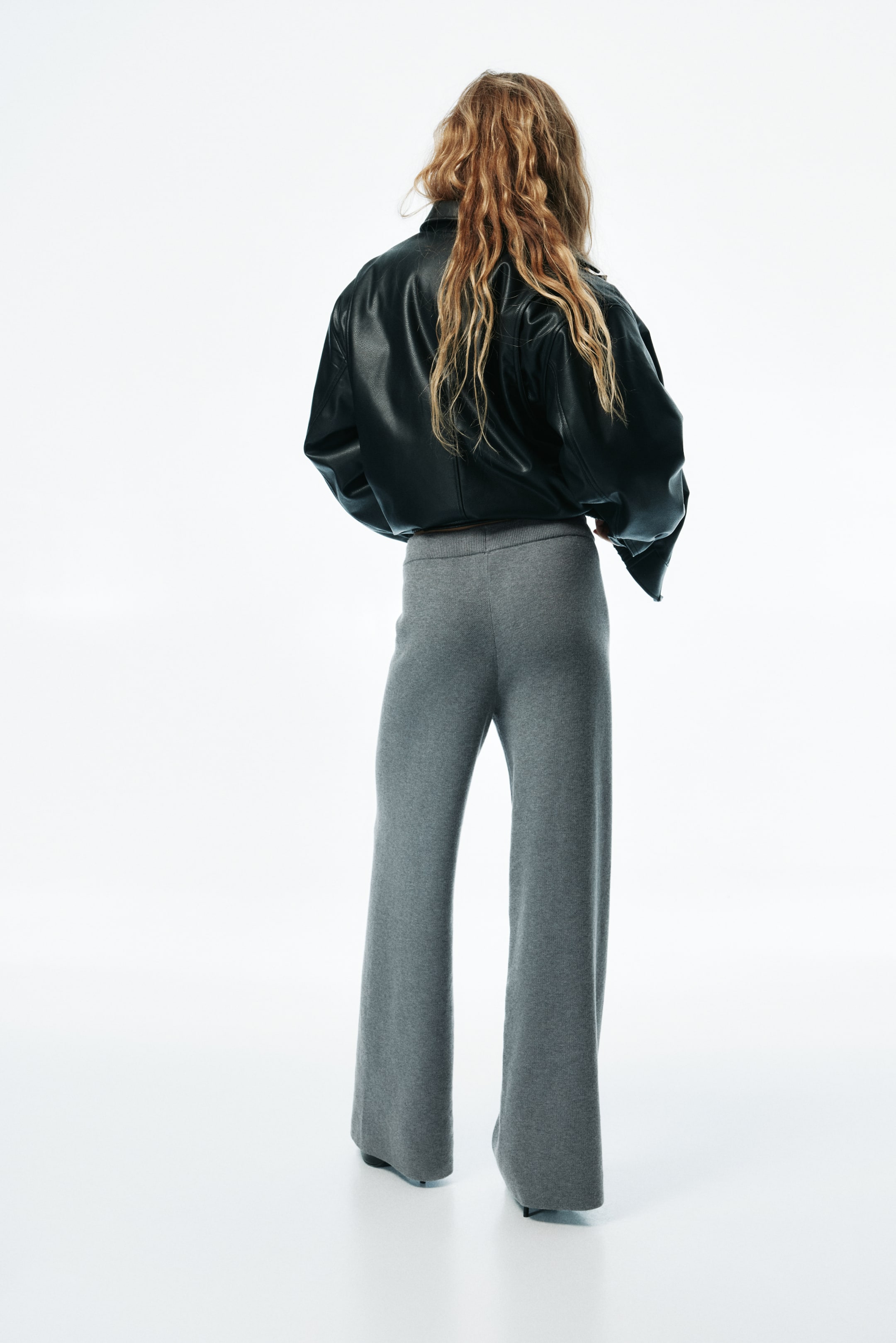 View larger image: Knitted drawstring trousers - Grey - Ladies | H&M IN 4