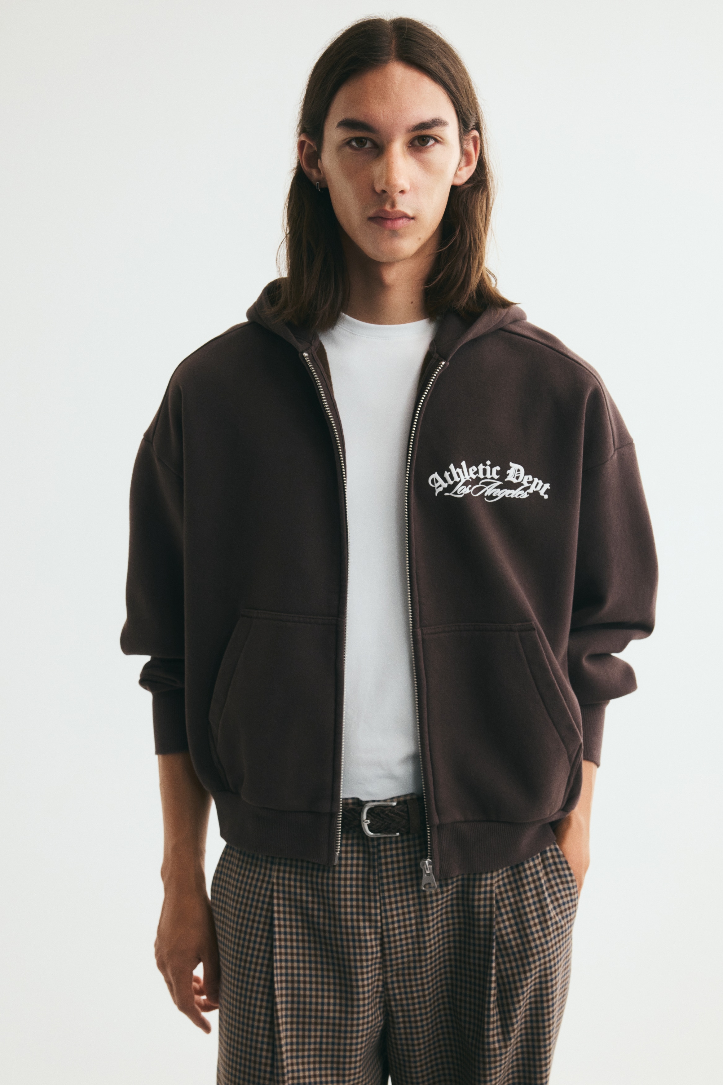 Áo hoodie kéo khoá in hình Oversized Fit - Màu nâu đậm/Athletic Dept/Màu xanh dương khói/Westcoast
