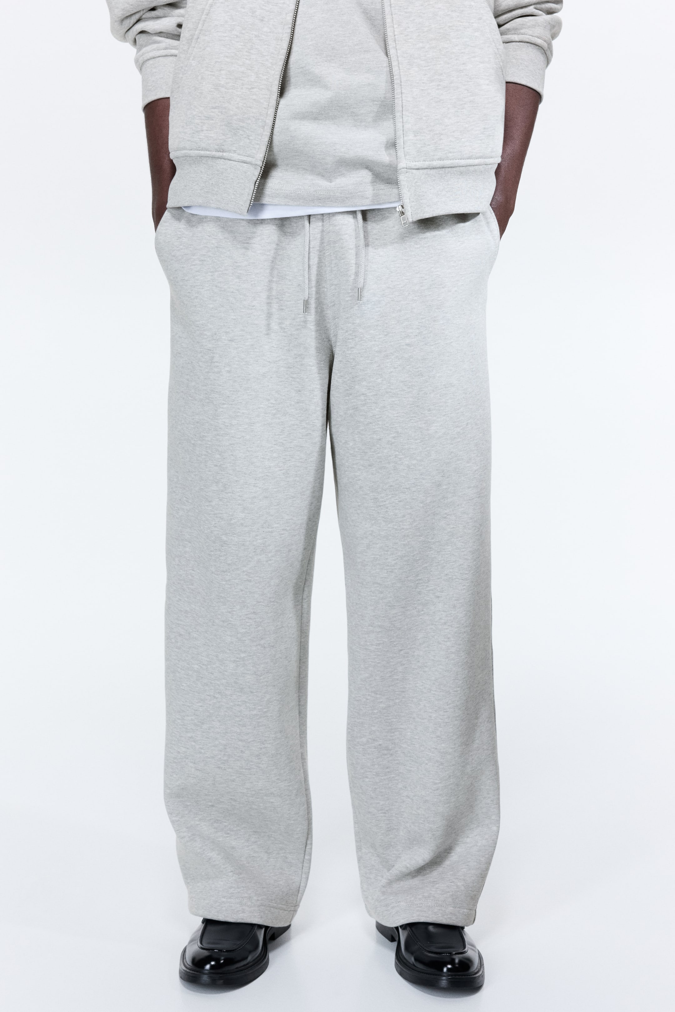Grotere afbeelding bekijken: Sweatpants - Loose Fit - Lichtgrijs gemêleerd - HEREN | H&M NL 4