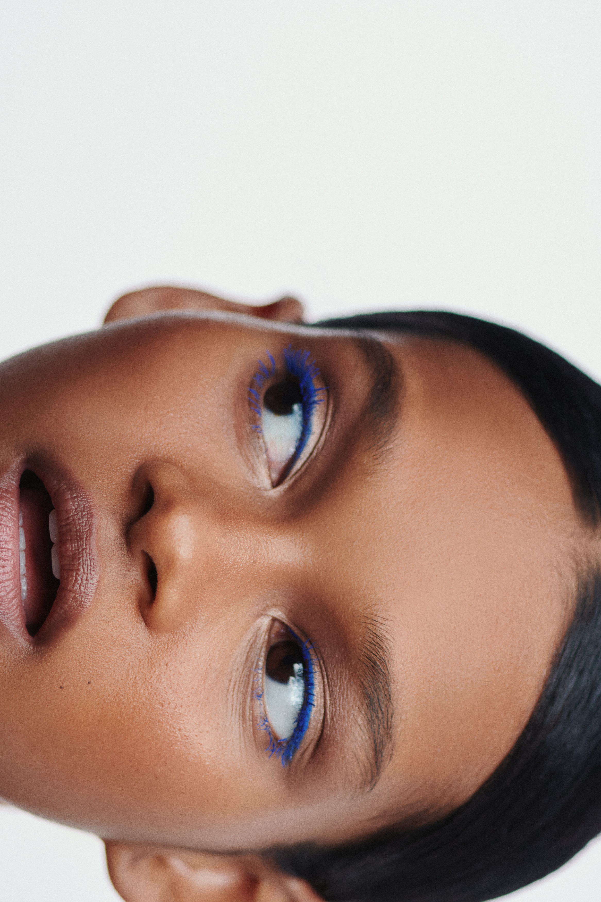 Epic Mega Lash Mascara - Vibrant Blue/Deep Black/Plum Haze