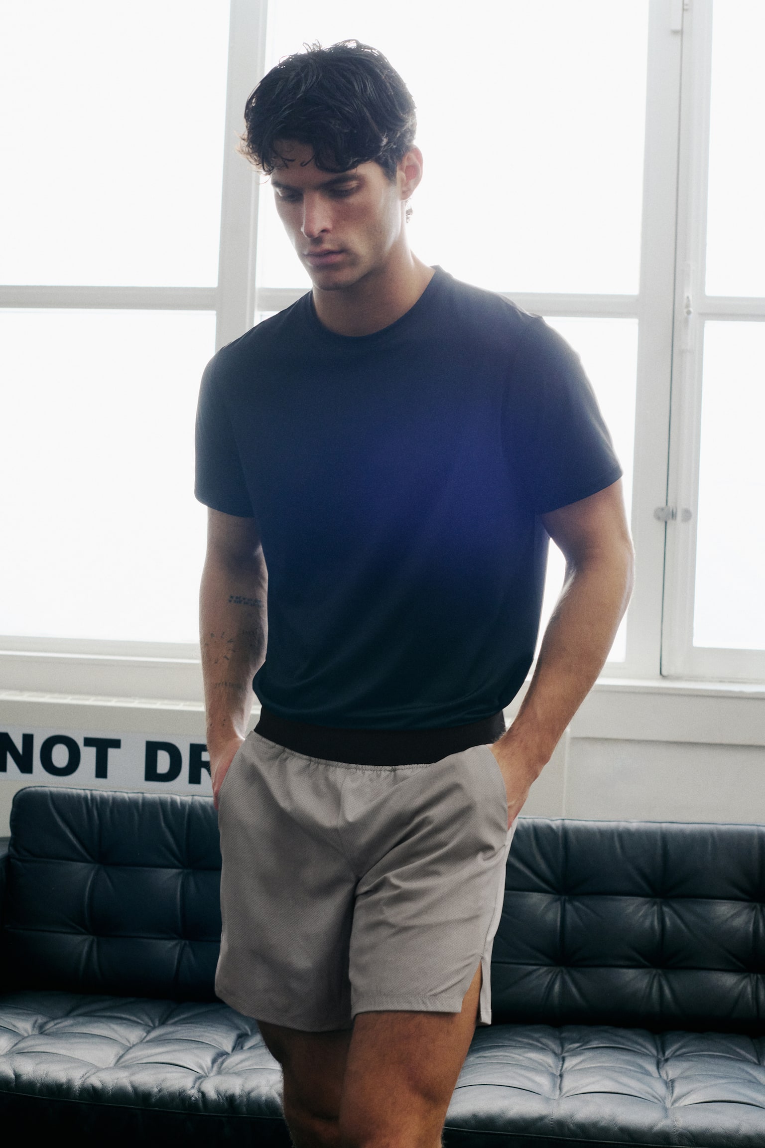 מכנסי ספורט עד מעל הברך DryMove™‎ - בז' בהיר/בורדו/שחור/ירוק כהה/דוגמה - 1