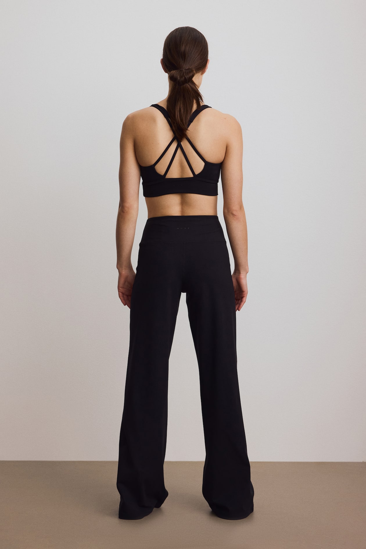 Wide-Leg Sports Leggings with SoftMove - image 5