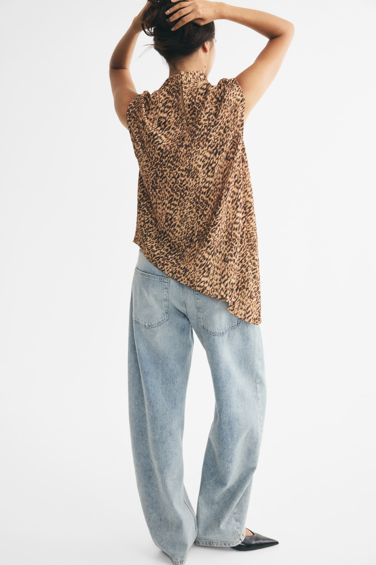 Женский топ H&M Asymmetric Top, цвет: Бежевый / Леопардовый с принтом — фото 4