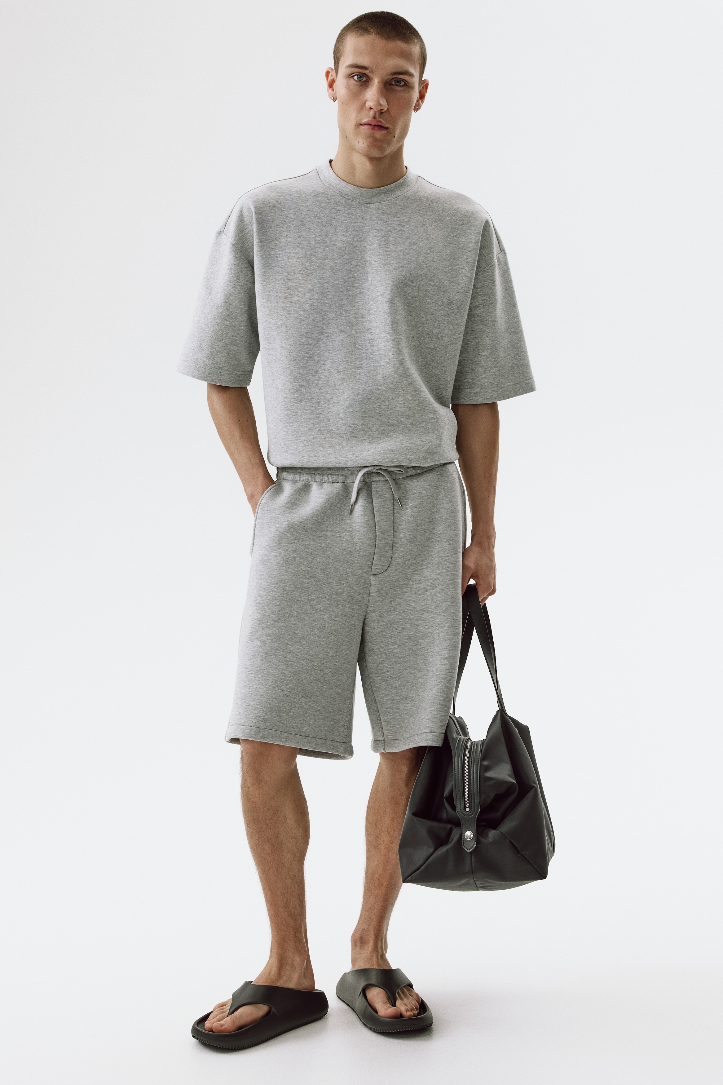 Relaxed-Fit Scuba ShortsModel