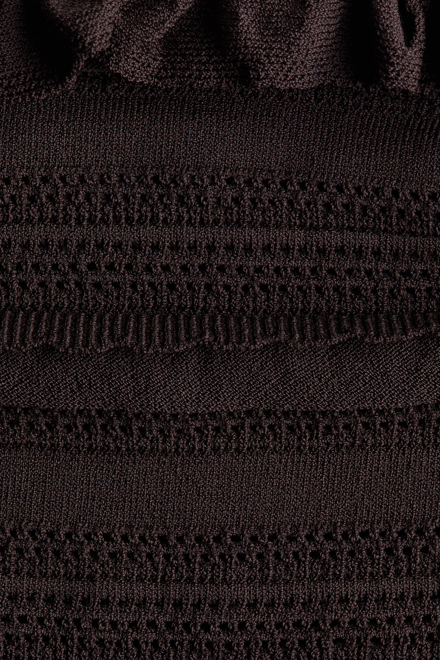 Женский топ H&M Pointelle-Knit Tie-Strap Top, цвет: Тёмный коричневый — фото 6