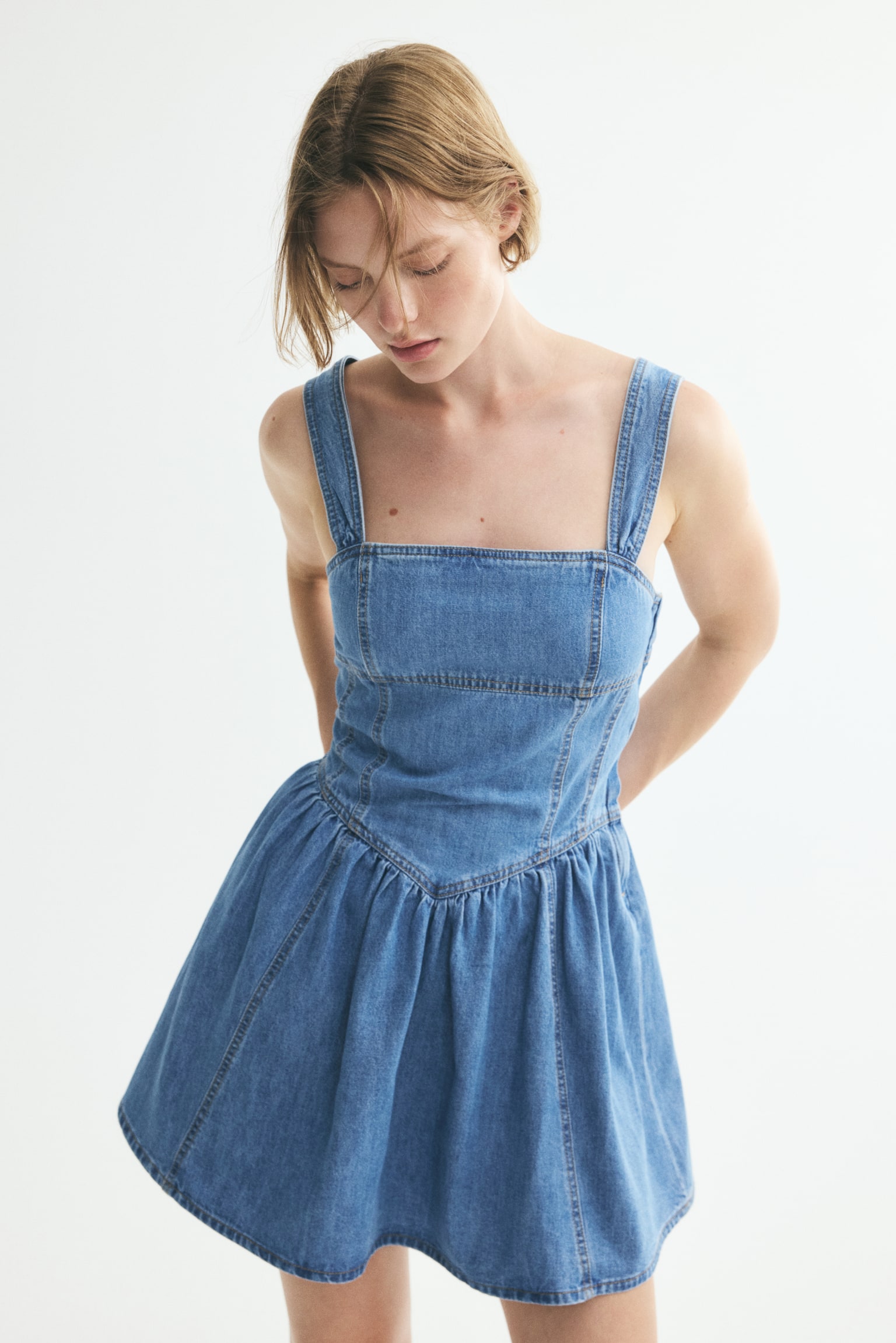 Flared-skirt dress - Denim blue/Light beige/Floral/Navy blue/Floral - 1
