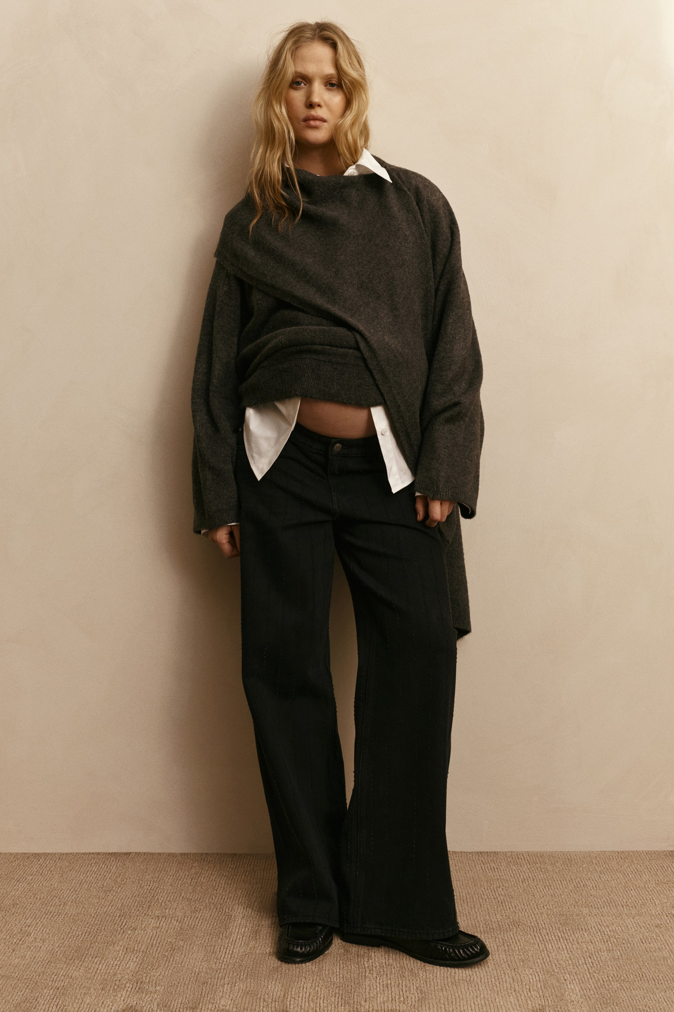 View larger image: MAMA Before & After wide jeans - Dark grey - Ladies | H&M IE 1