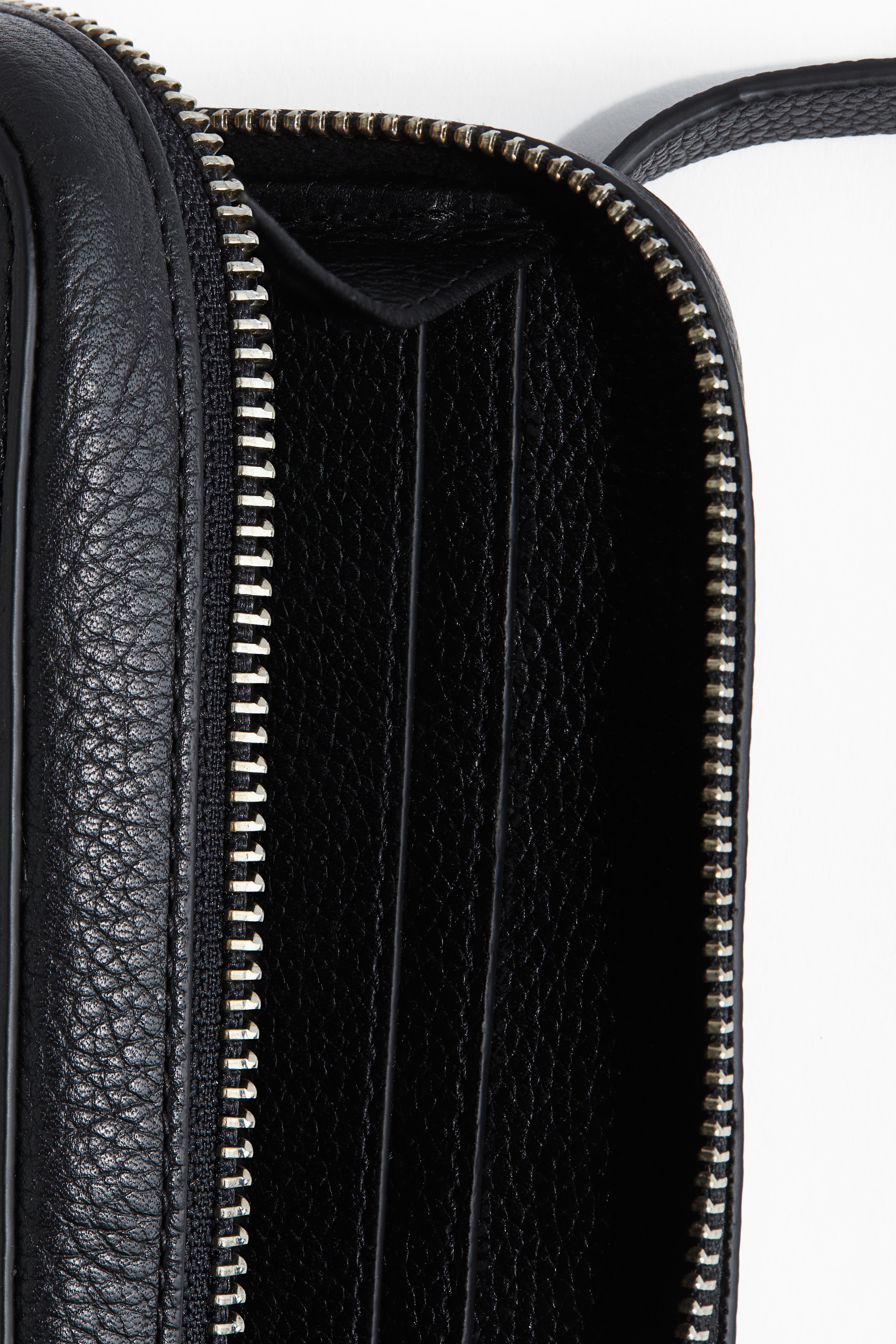 ブラックレザー Hロゴ ショルダーバッグ ヴィータ】レザーショルダーバッグ S 2WAY 本革（商品番号：P25