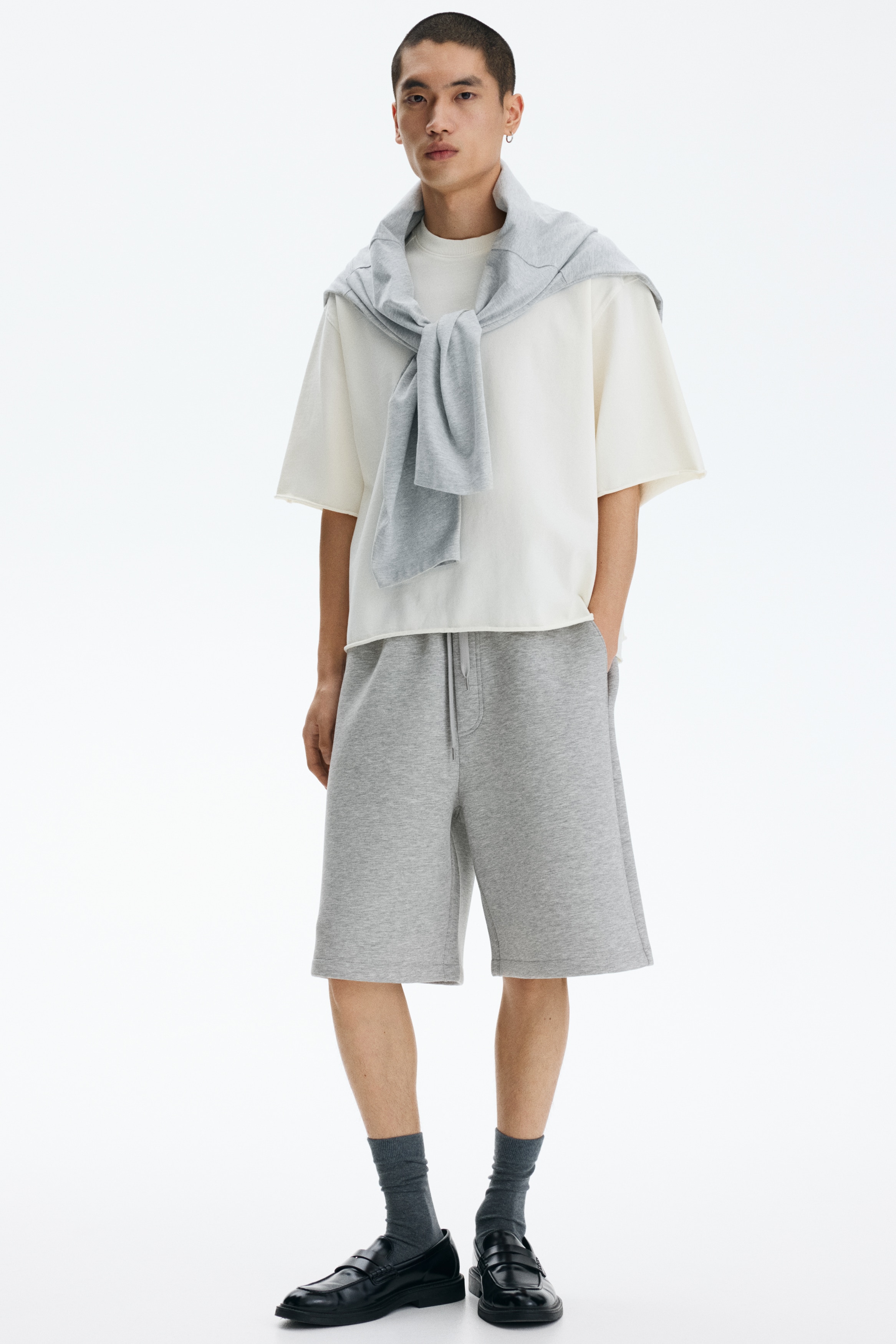 Men's Light gray melange Relaxed-Fit Scuba Shorts | H&M US