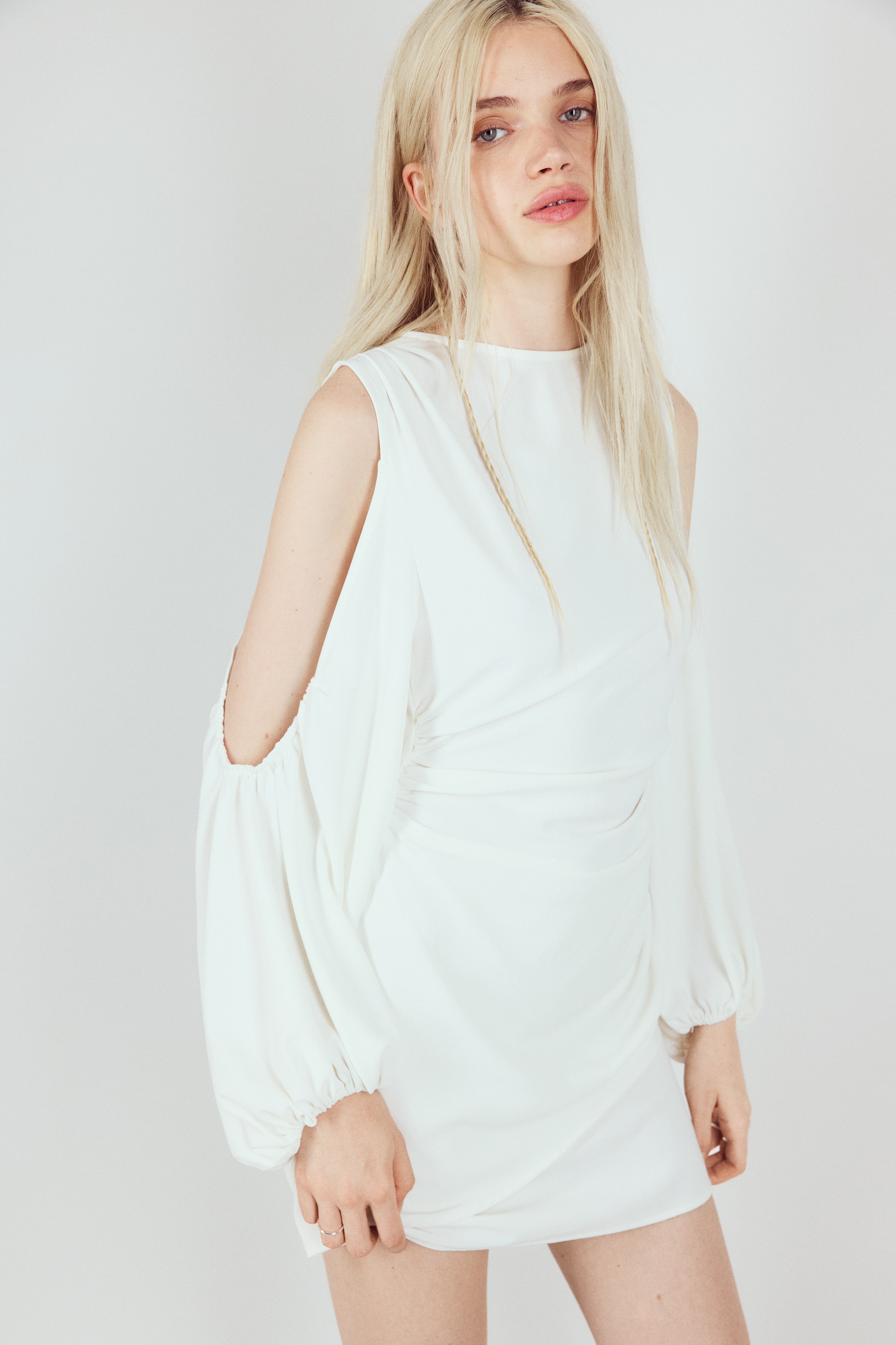 Women's White Long Sleeve Dresses | H&M Women's White Long Sleeve Dresses | H&M