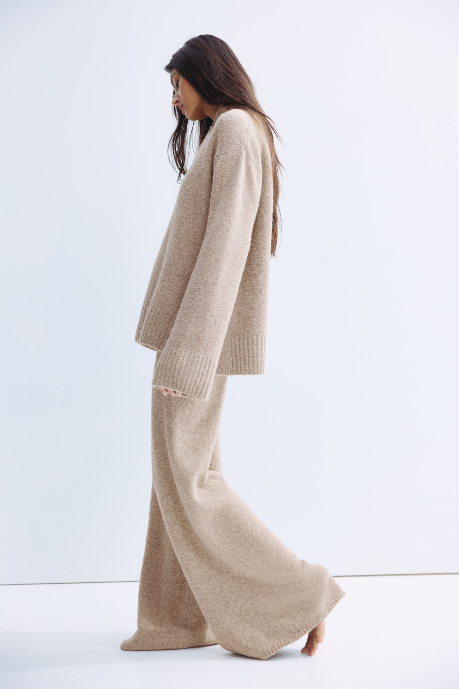 Wool-blend V-neck jumper - Beige marl - 3