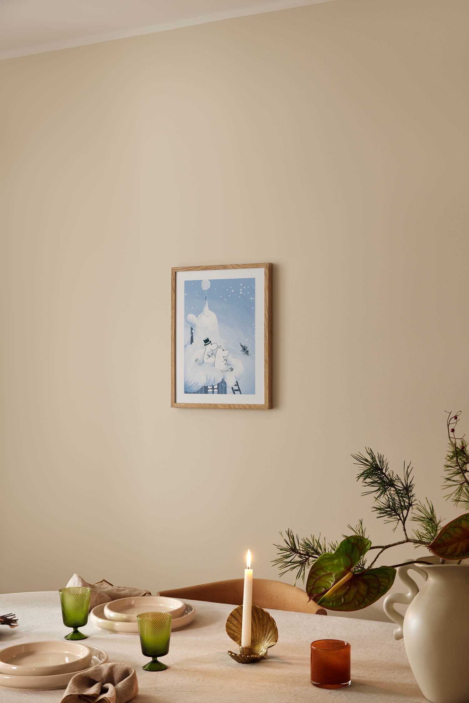 Moomin Playing On Snowy Roof Poster - Blau