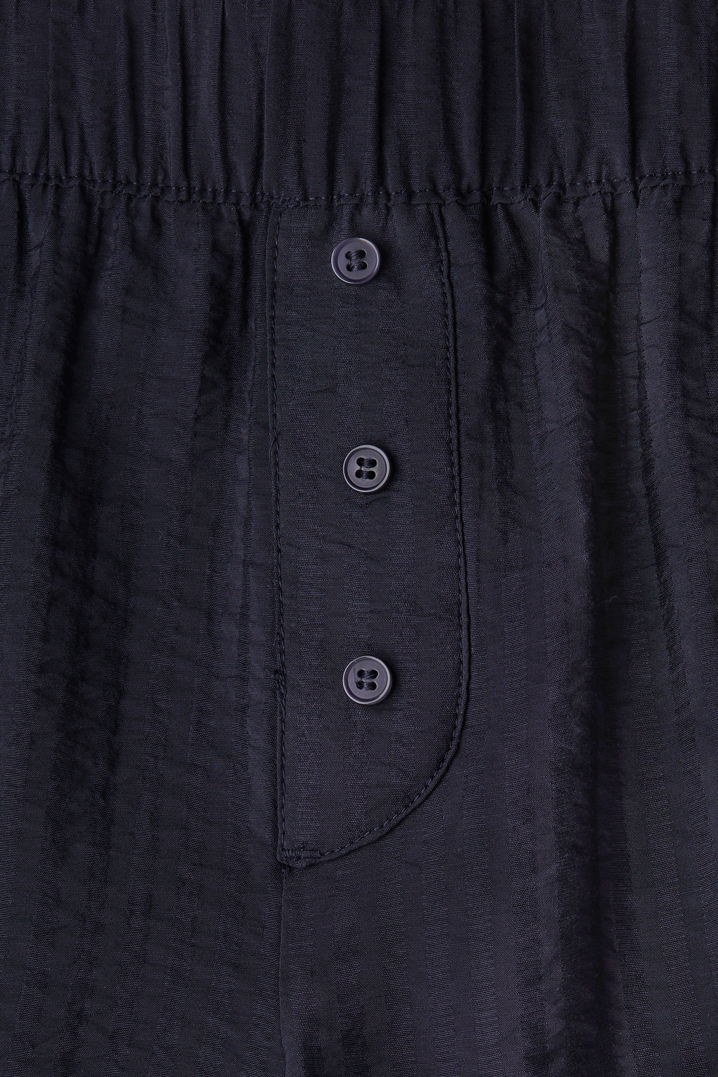 Pull-on trousers