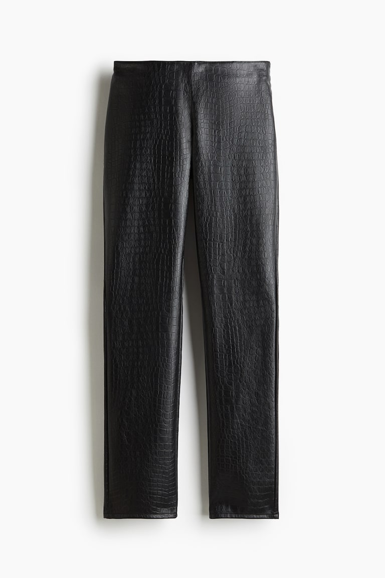 Ravne pantalone od obloženog materijala