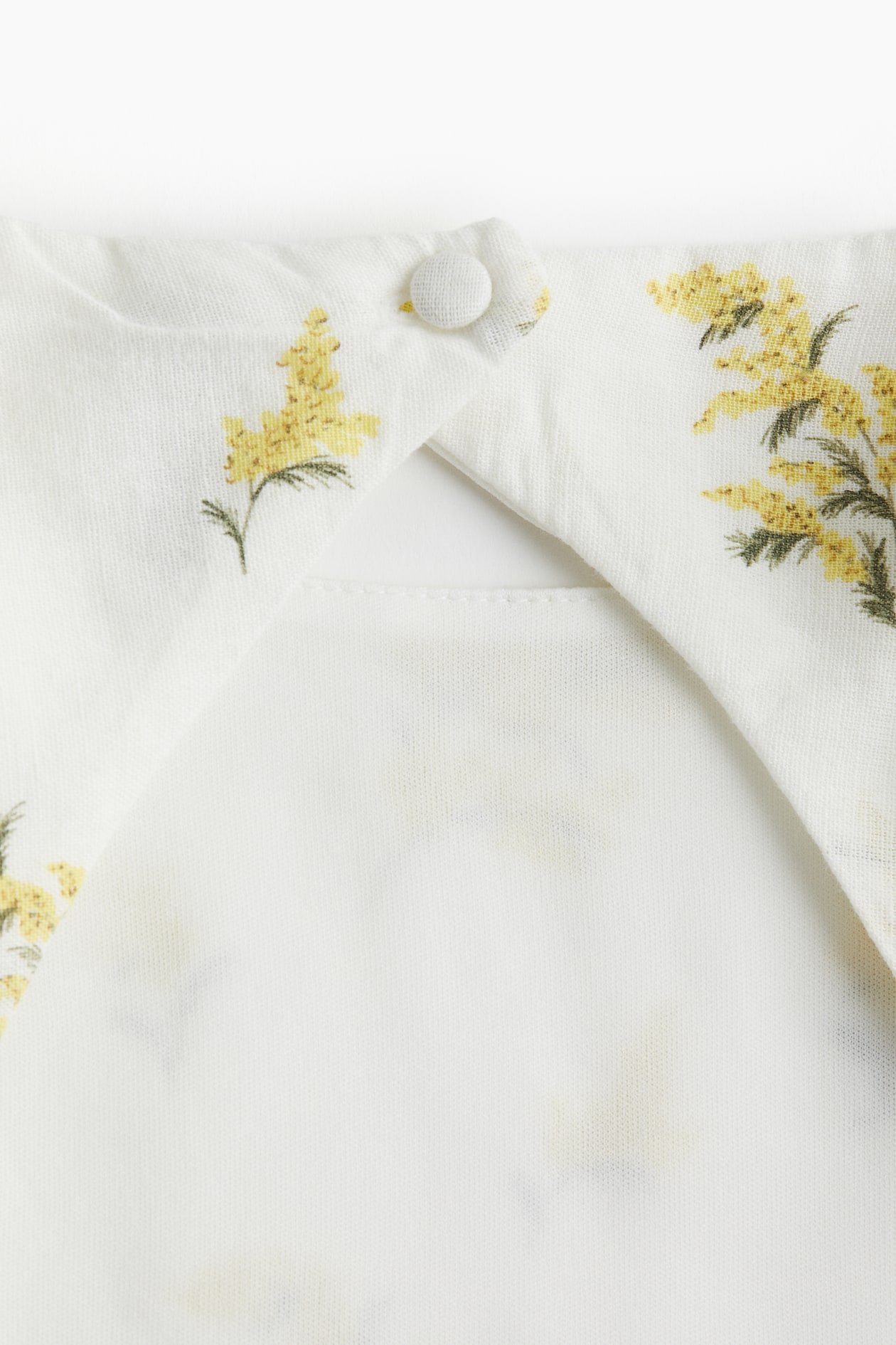 H&M cream dress (E)