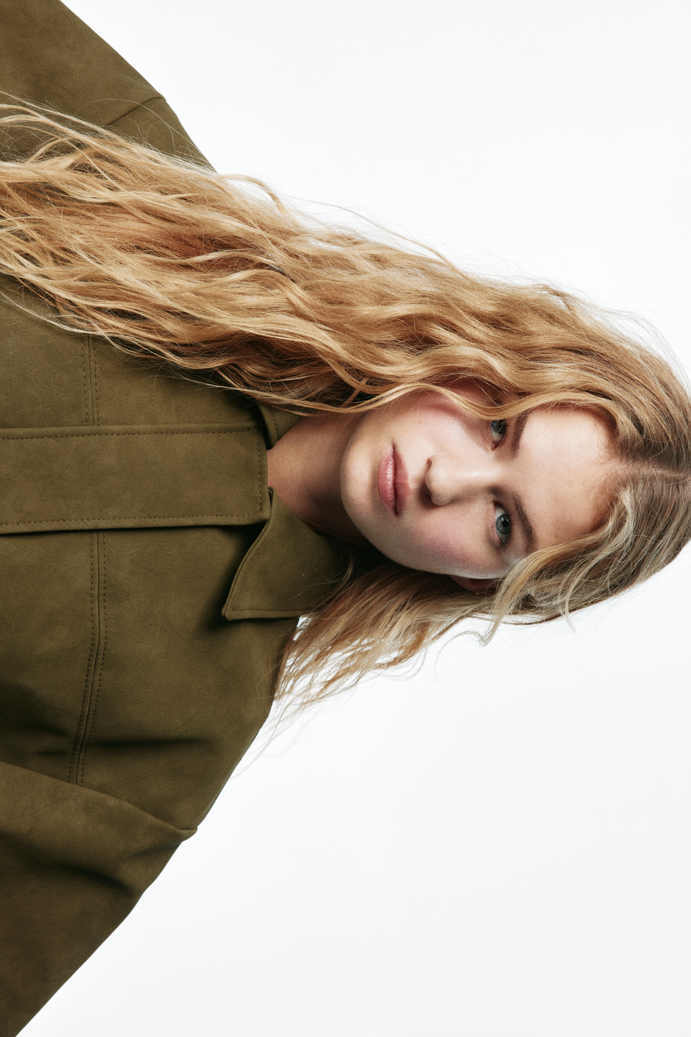 Collared bomber jacket