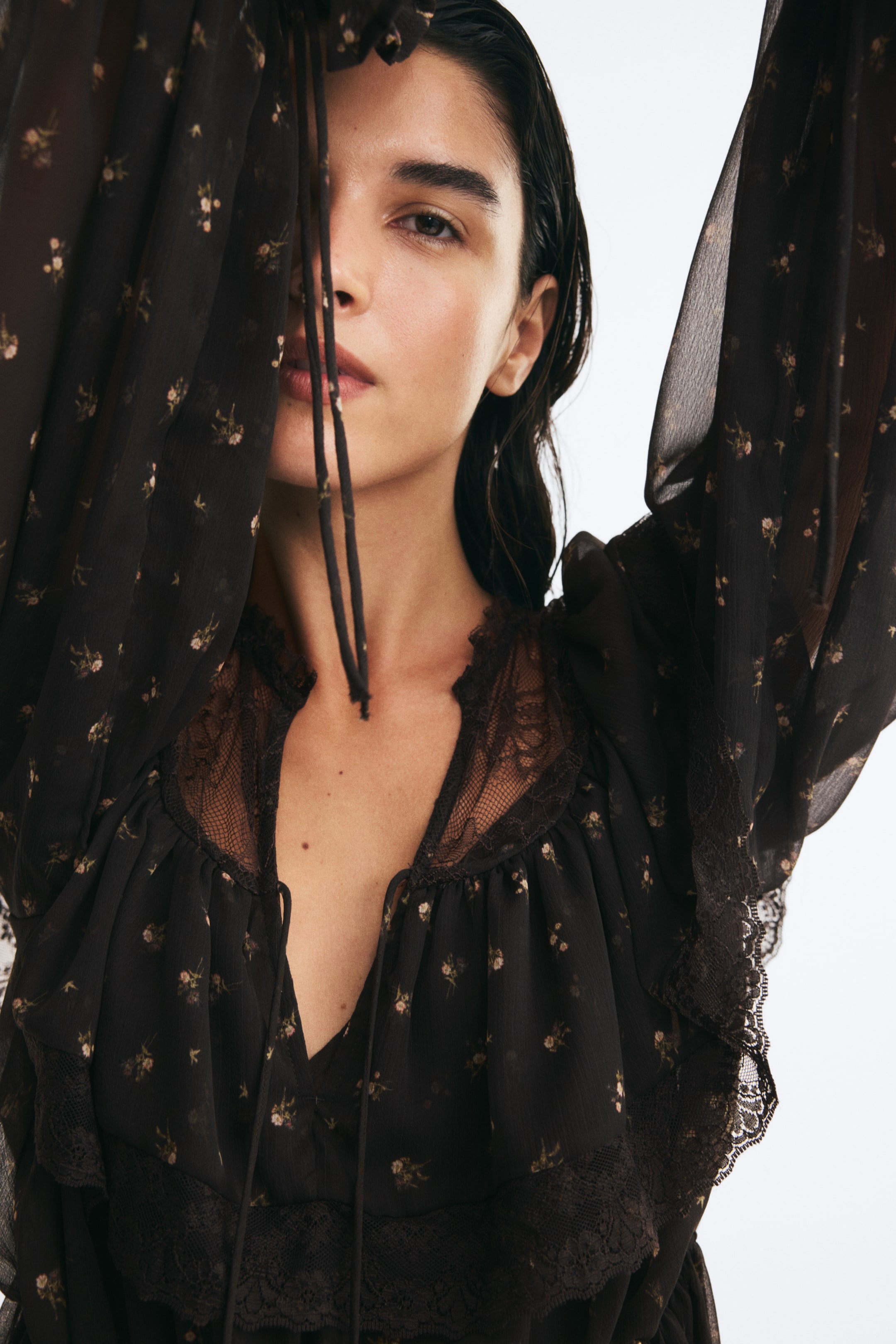 Lace-Detail Chiffon Dress