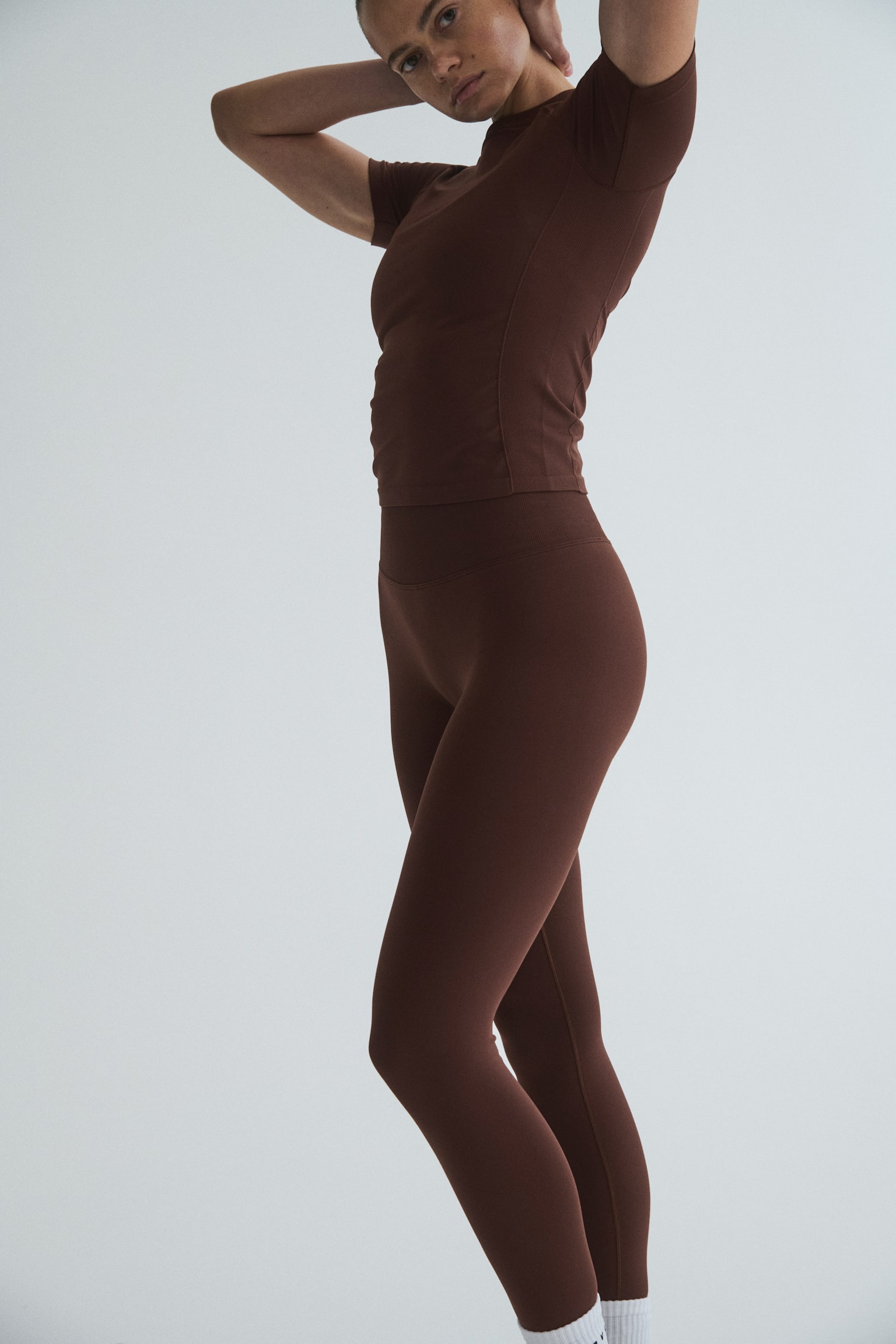 Seamless Slim Fit Sports T-shirt with DryMove™ - Brown/Grey/Light turquoise - 7