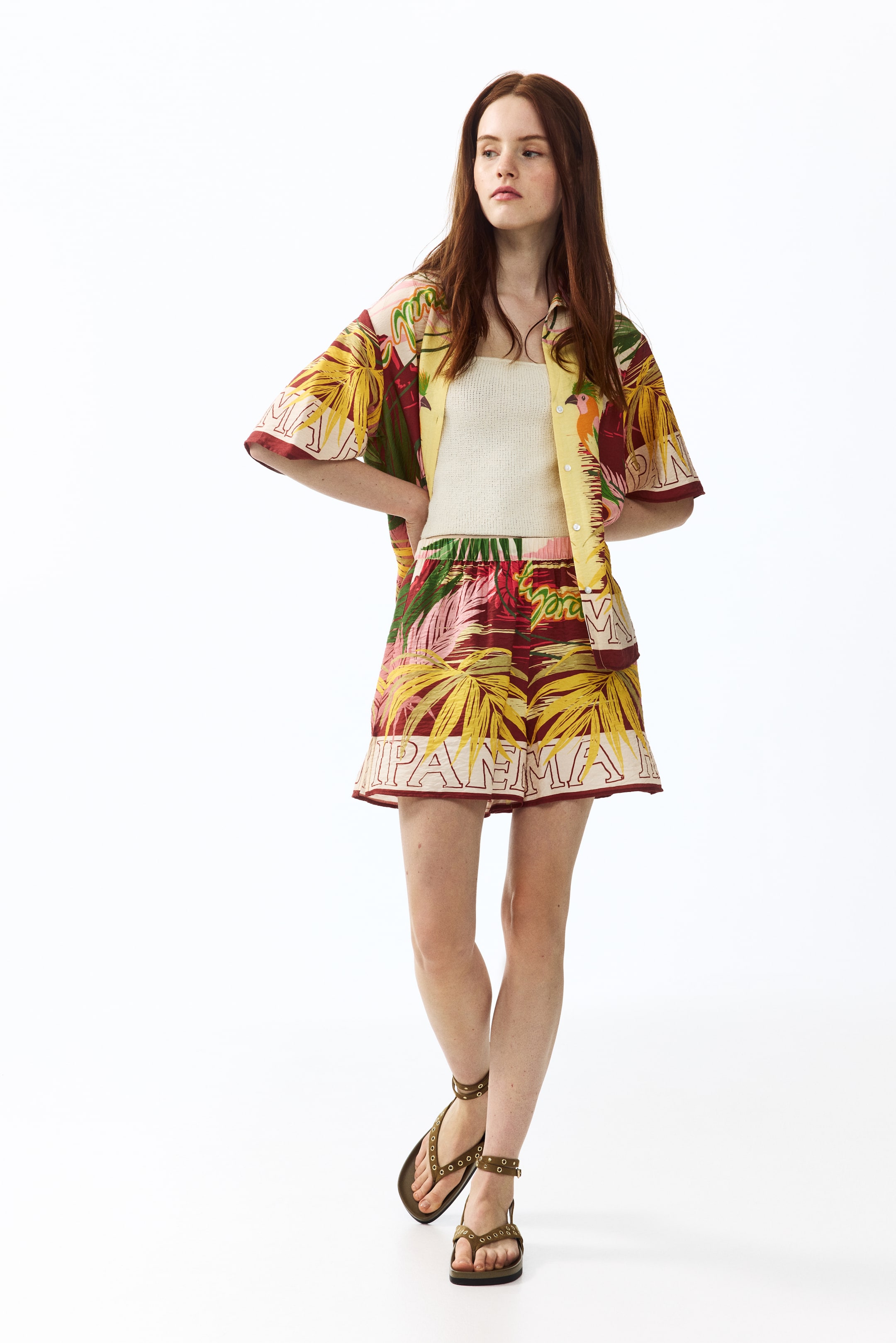 Short-Sleeved Patterned Shirt