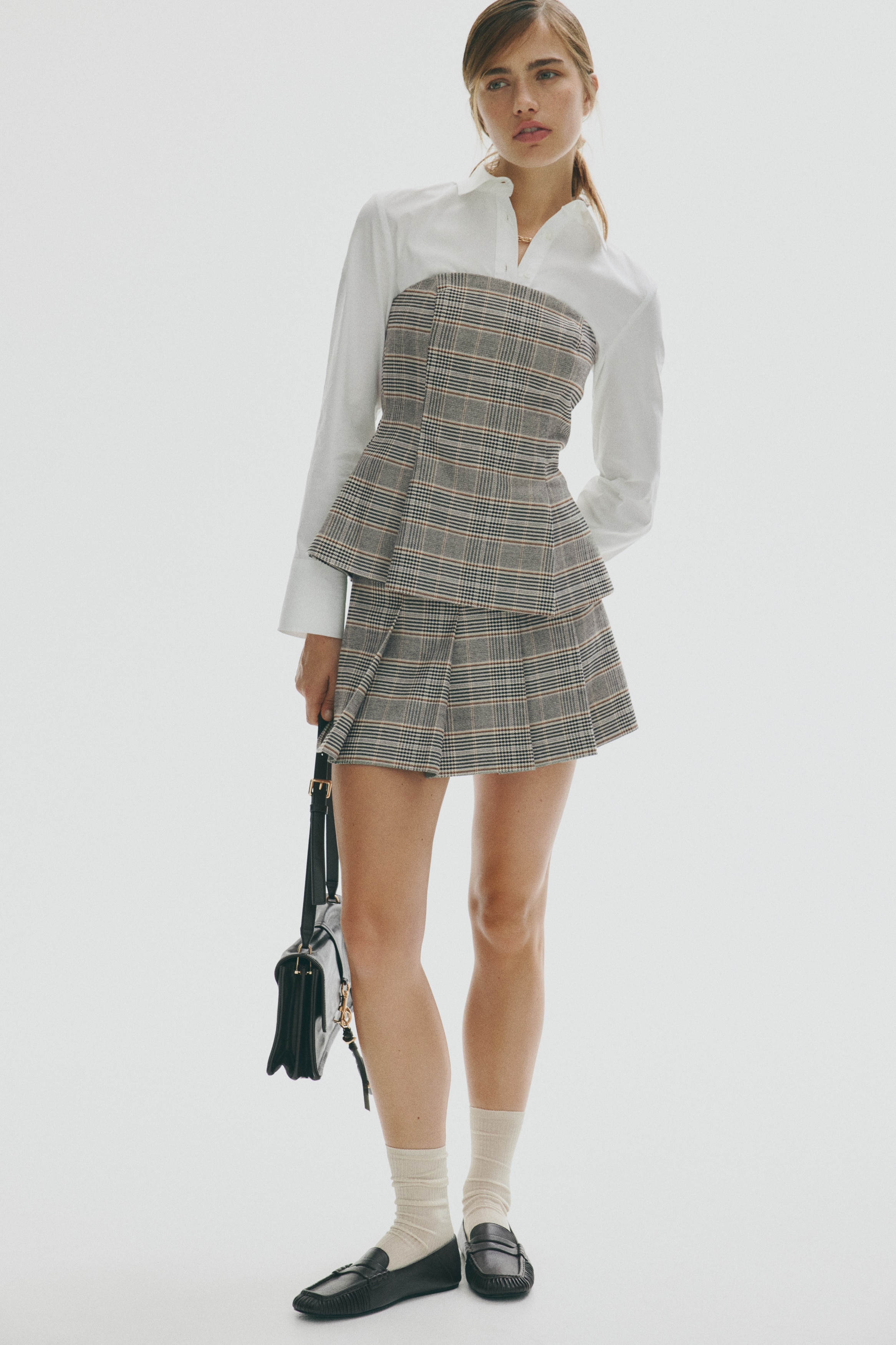 Pleated skirt