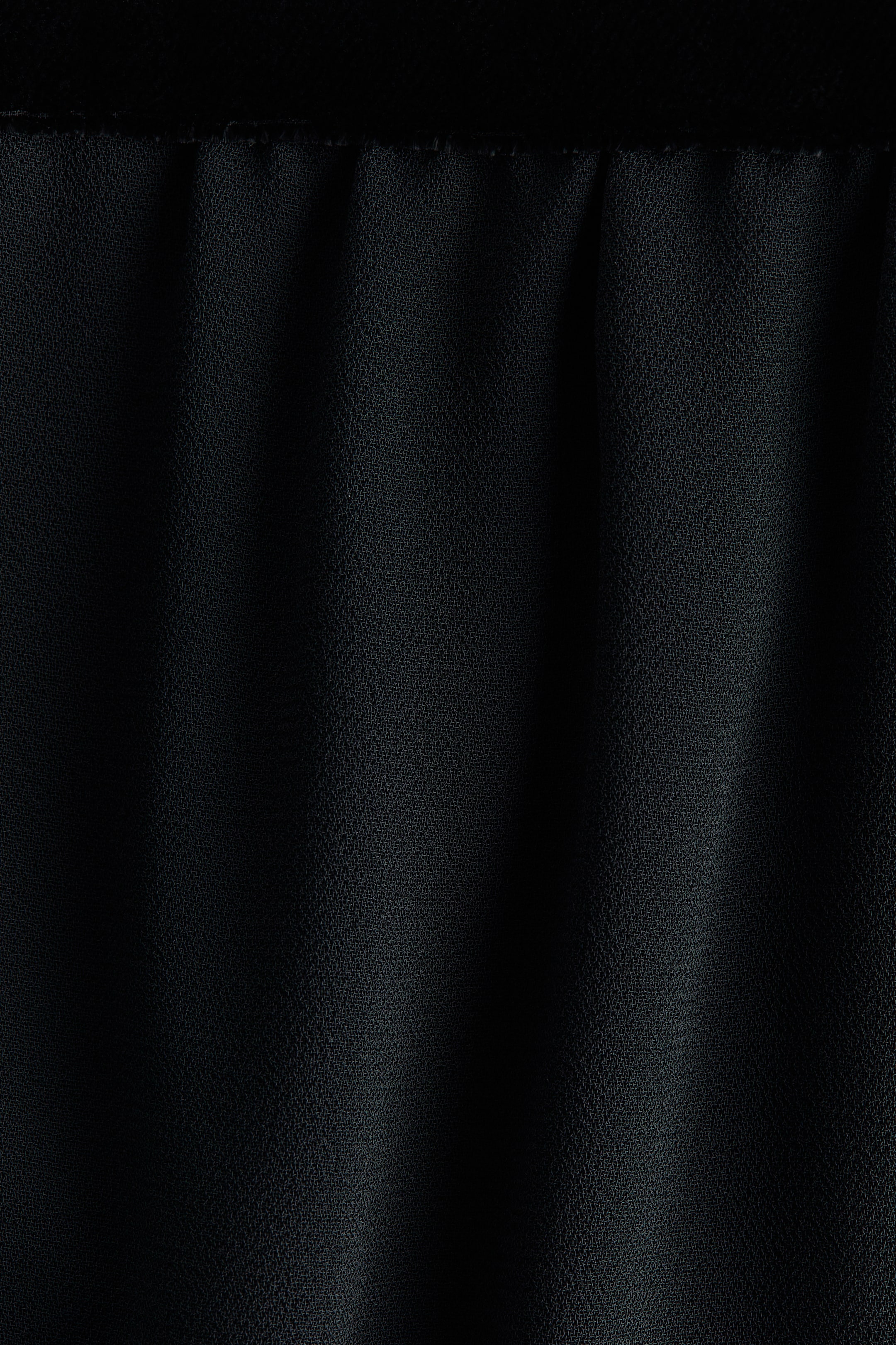 Visa större bild: Chiffongbyxa - Svart - DAM | H&M SE 7